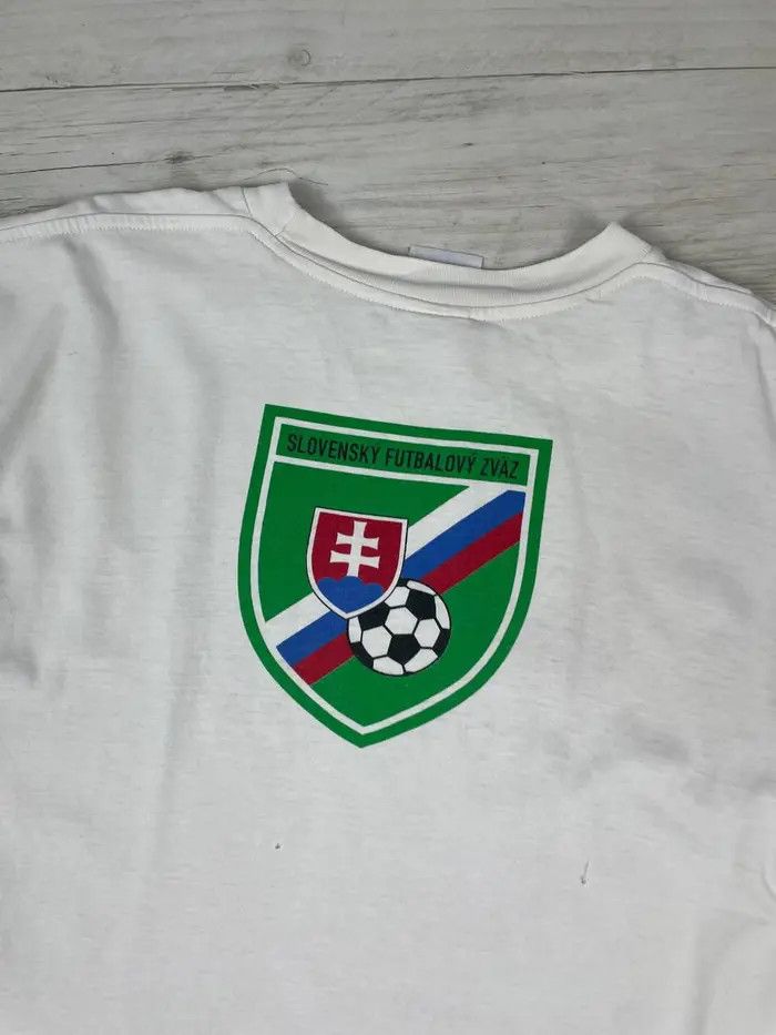 Nike Vintage Nike Slovensko T Shirt 90s Swoosh Football Soccer Size US M / EU 48-50 / 2 - 13 Thumbnail