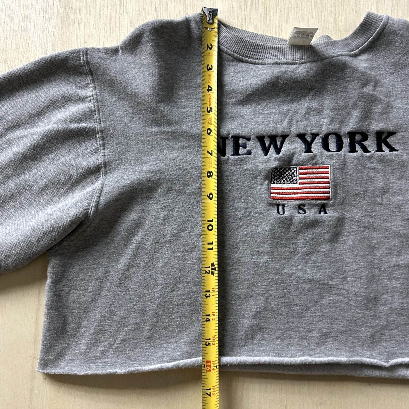 Vintage Y2K Matrix New York Sweatshirt Womens Medium Gray Cropped USA Flag Embroidered Size M / US 6-8 / IT 42-44 - 5 Thumbnail