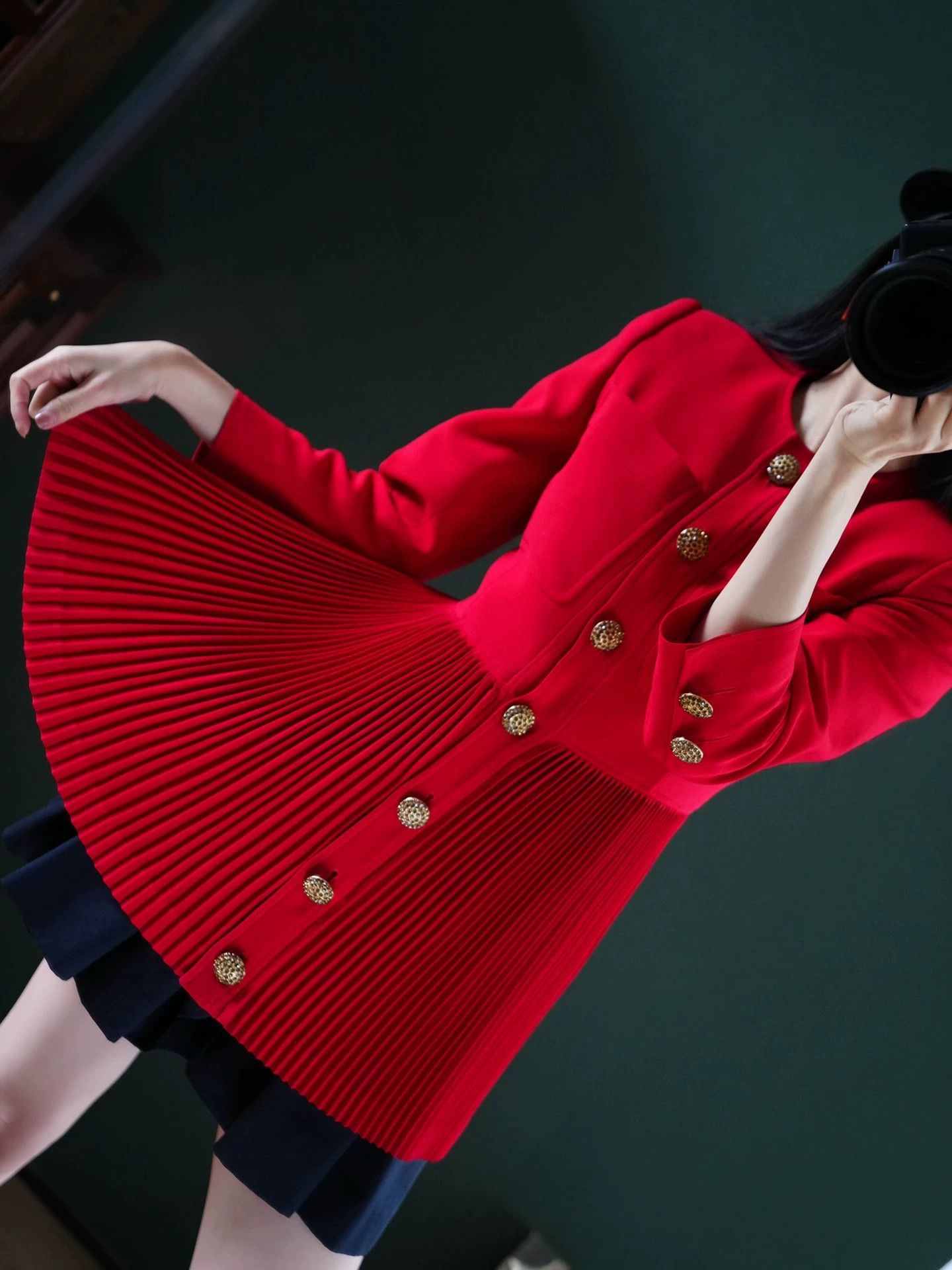 Valentino Valentino Vintage Wool Pleated Red Gemstone Button Blazer Size M / US 6-8 / IT 42-44 - 8 Thumbnail