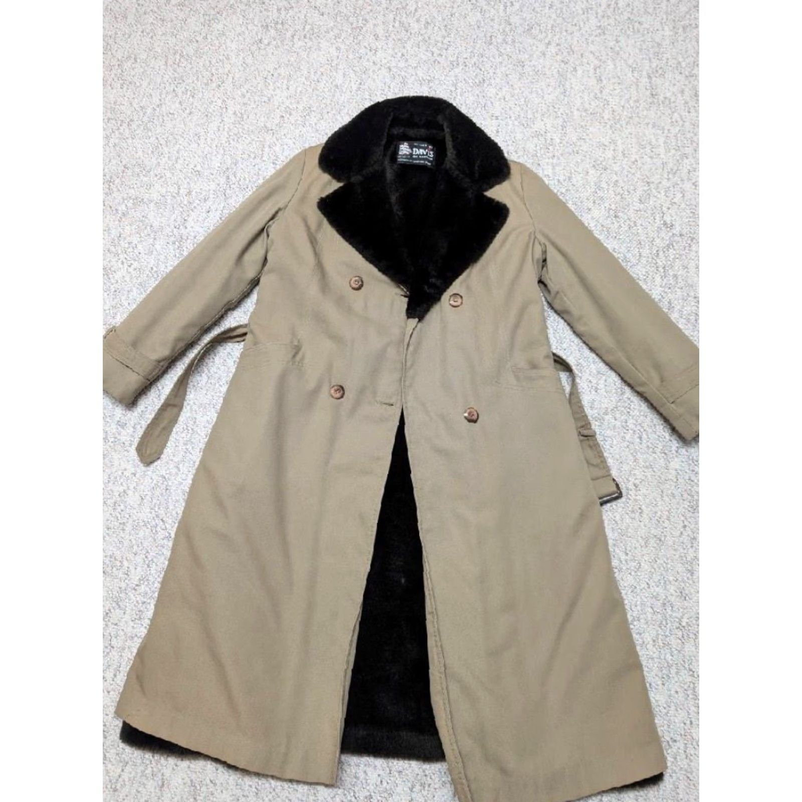 Vintage VINTAGE overcoat BELTED COAT Women M tan faux fur acrylic pile 1970s-80s Size M / US 6-8 / IT 42-44 - 4 Thumbnail