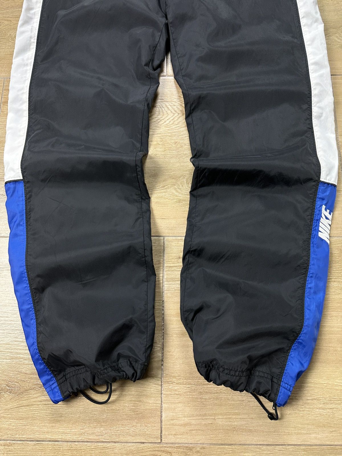 Nike × Vintage Vintage Y2K Nike Logo Nylon Track Pants Size US 34 / EU 50 - 4 Thumbnail