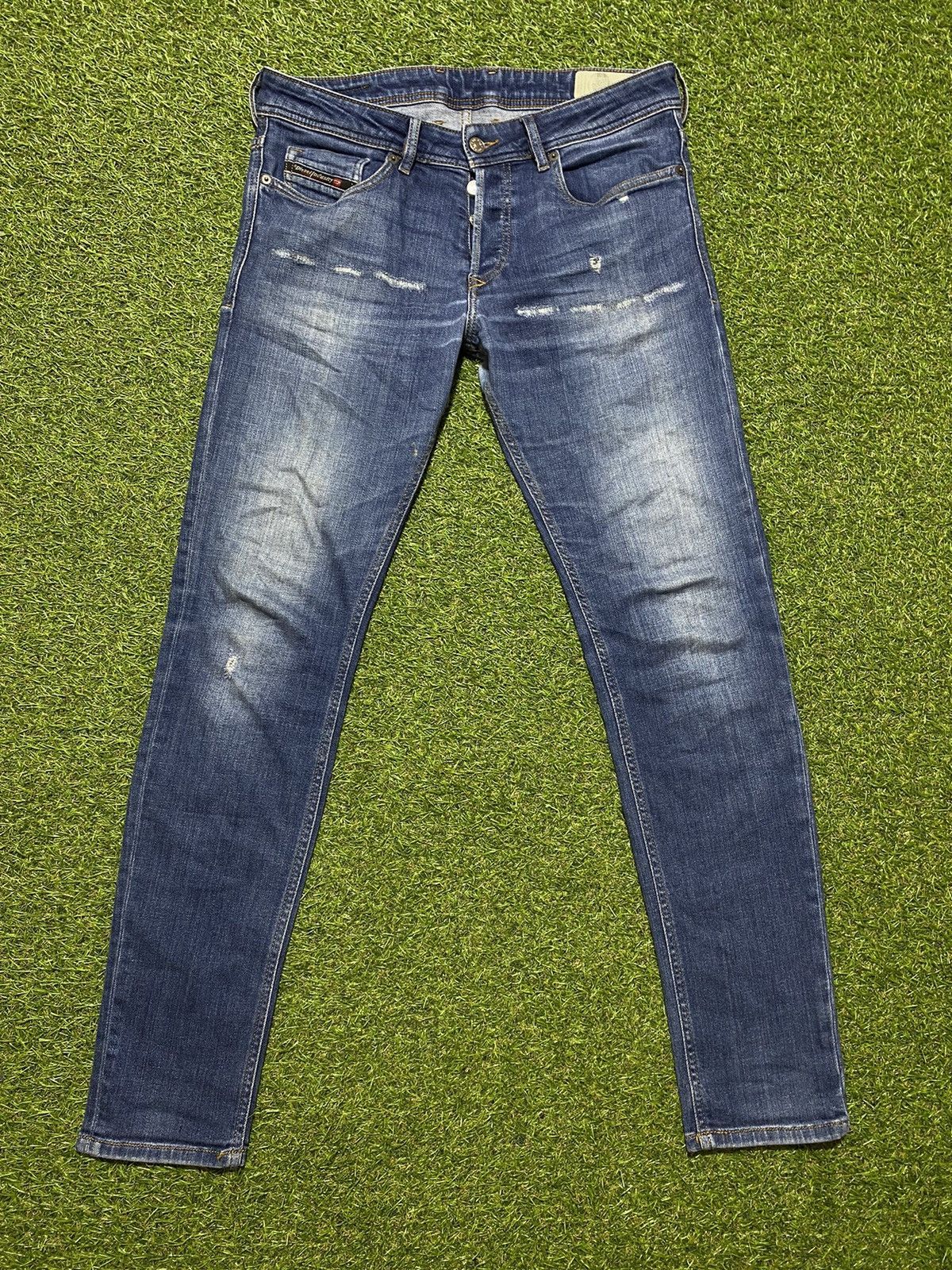 Diesel Vintage Y2K Diesel jeans denim distressed style size 32x30 Size US 32 / EU 48 - 1 Thumbnail