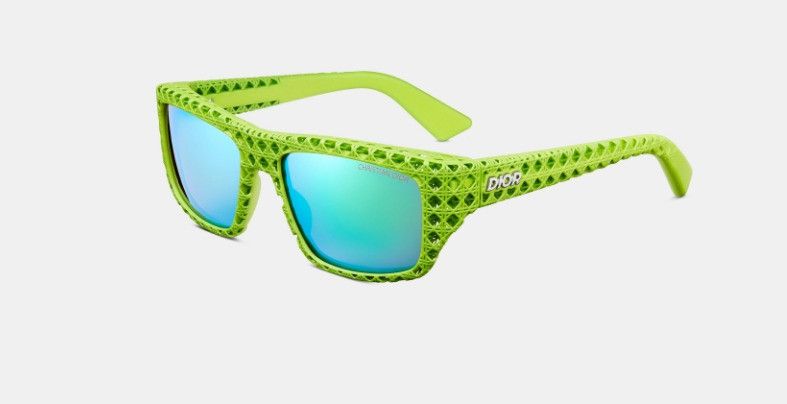 Dior o1w1db11124 Size: OS / Rectangular Sunglasses in Green Size ONE SIZE - 2 Thumbnail
