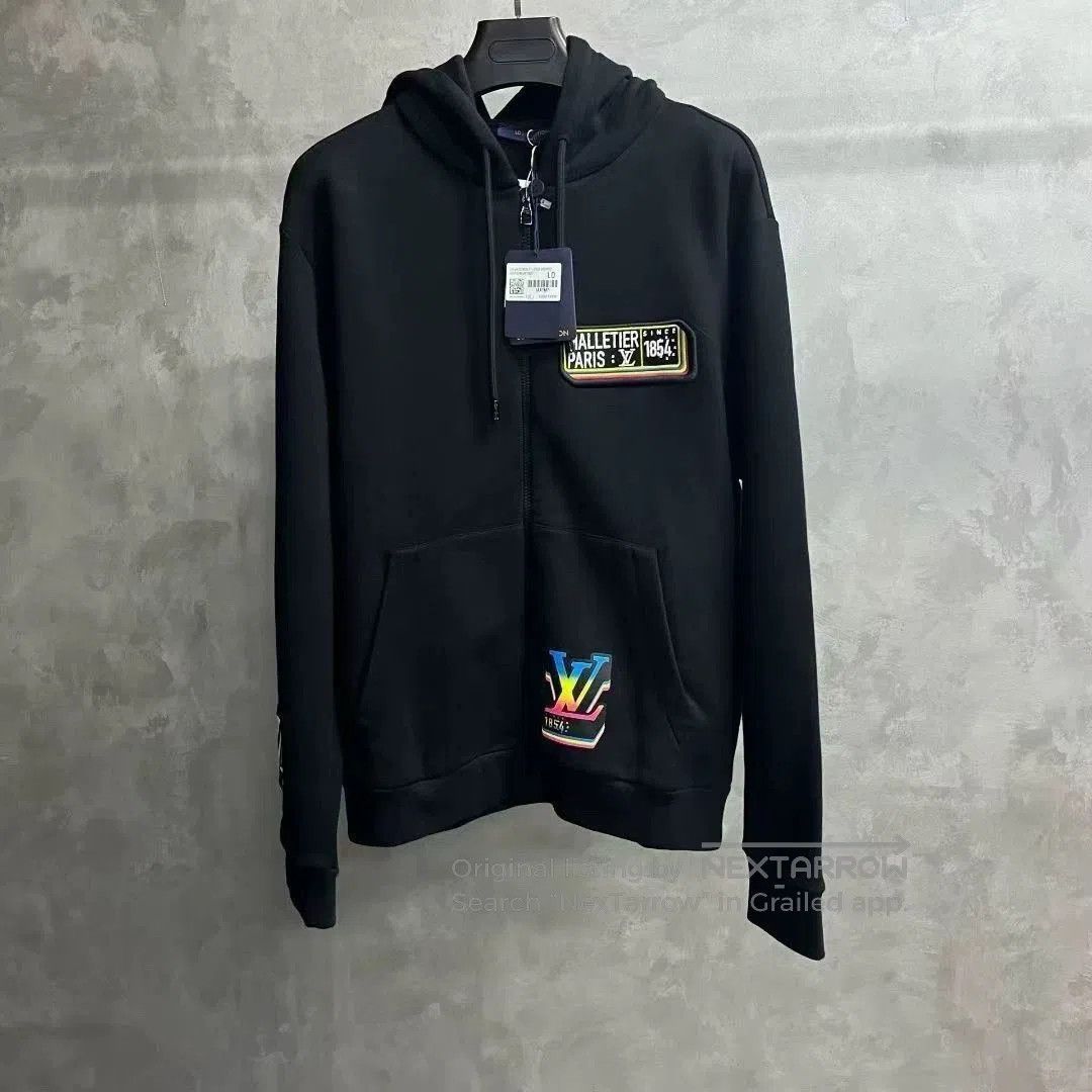 Louis Vuitton louis vuitton black zip hoodie with logo. Size US M / EU 48-50 / 2 - 1 Thumbnail
