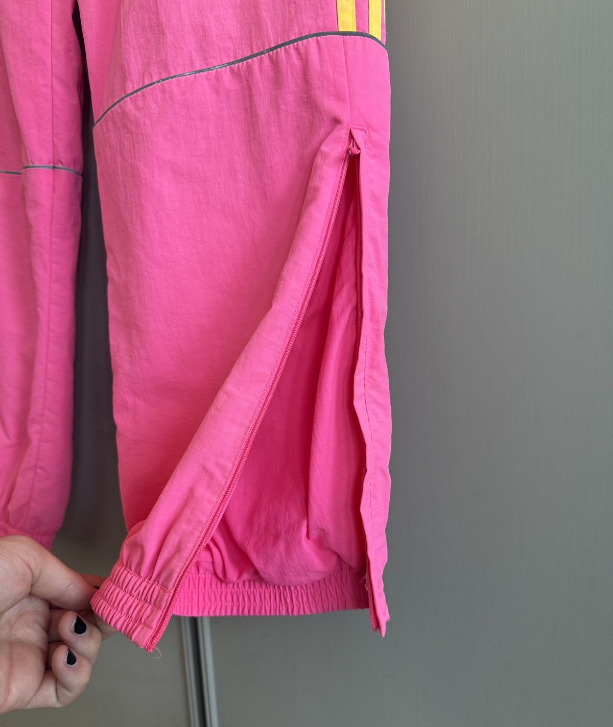 Adidas × Gosha Rubchinskiy SS 2018 Hi Vis Pink Track Pants Rare Size US 34 / EU 50 - 7 Thumbnail