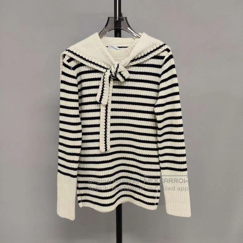 Dior Dior Woollen long-sleeved sweater Size XS / US 0-2 / IT 36-38 - 1 Thumbnail