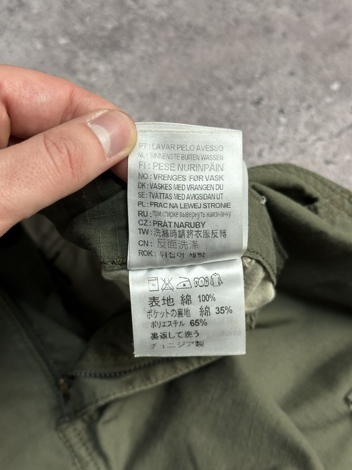 Carhartt × Vintage Vintage Carhartt Cargo Distressed Pants Faded Green Y2K Size US 30 / EU 46 - 17 Thumbnail