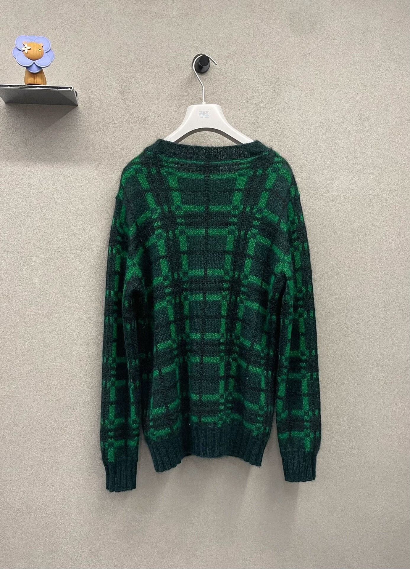 Moncler green plaid sweater by Moncler size M Size US M / EU 48-50 / 2 - 2 Thumbnail