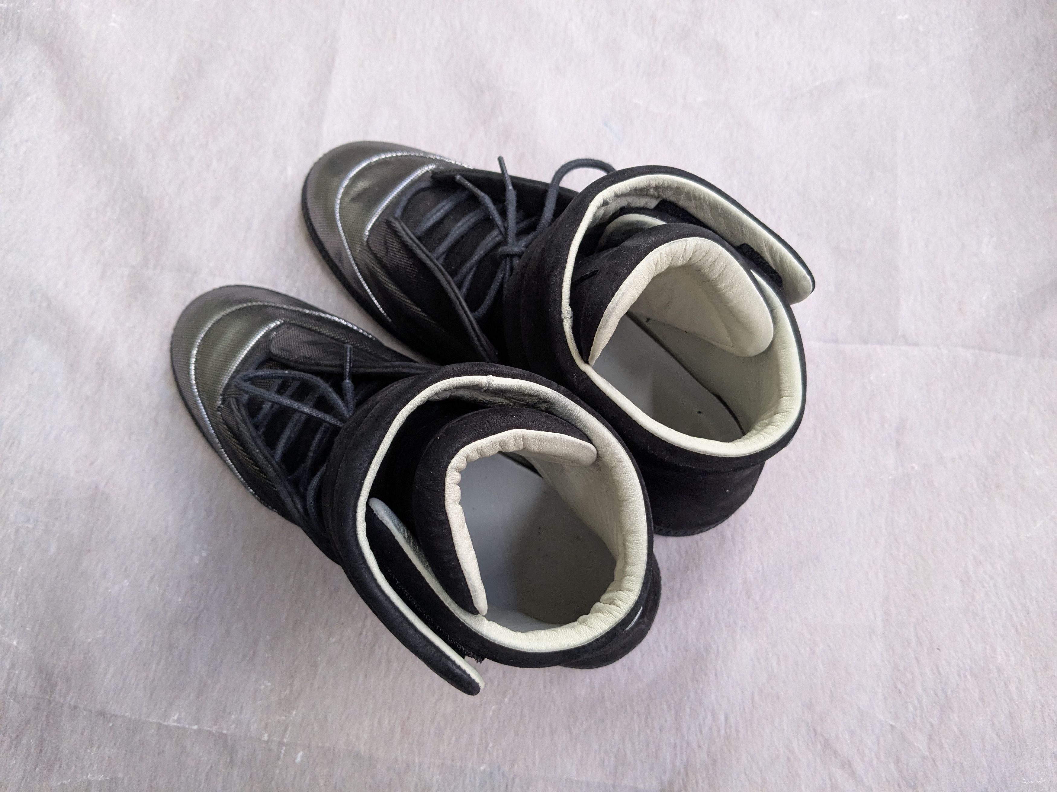 Maison Margiela Maison Margiela Future Sneakers Black Silver 8 41 Suede Size US 8 / EU 41 - 17 Thumbnail