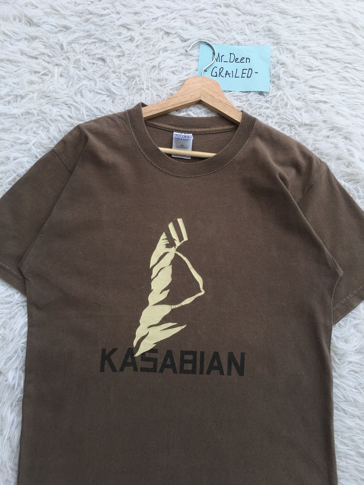 Band Tees Kasabian 2004 Y2K Men's Rock Band Tee Size US M / EU 48-50 / 2 - 5 Thumbnail