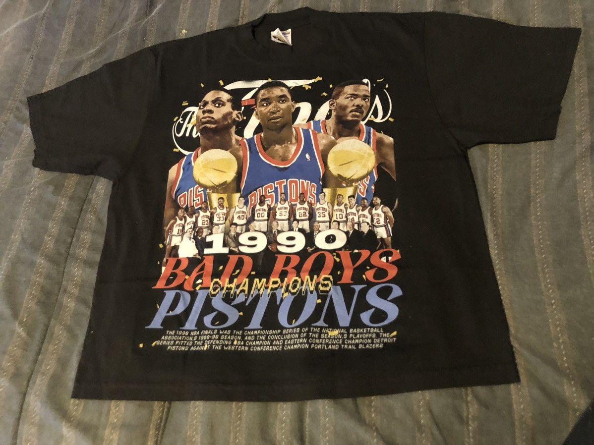 NBA × Rap Tees Detroit pistons Size US XL / EU 56 / 4 - 8 Thumbnail
