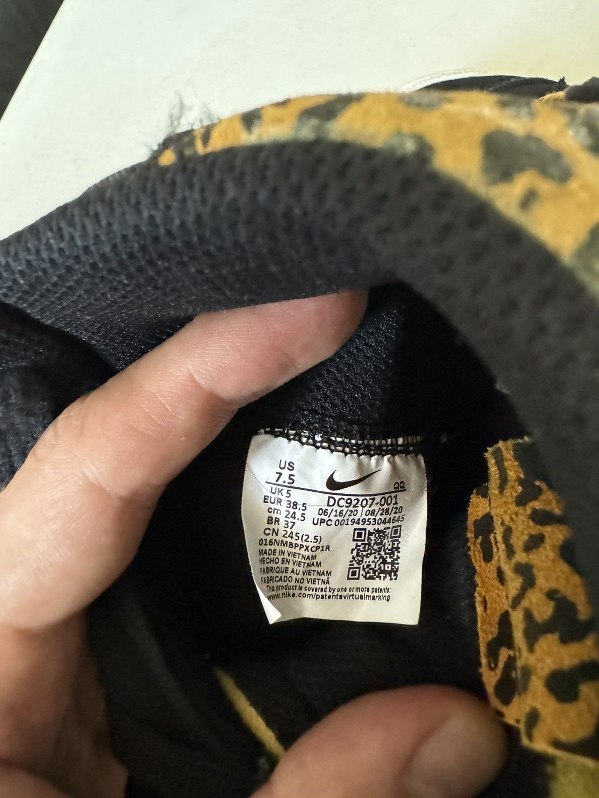 Nike Nike Blazer Mid '77 Leopard Swoosh Rare Sneakers Streetwear Size US 7.5 / IT 37.5 - 7 Thumbnail