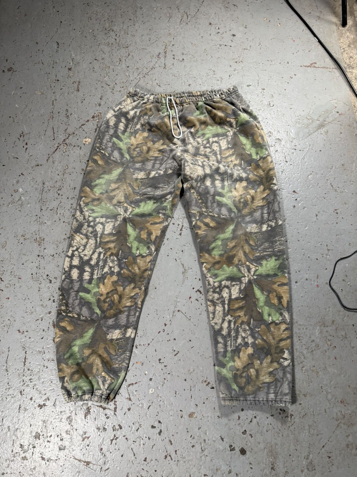Realtree Vintage Real tree Sweat Pants Size US 34 / EU 50 - 2 Thumbnail
