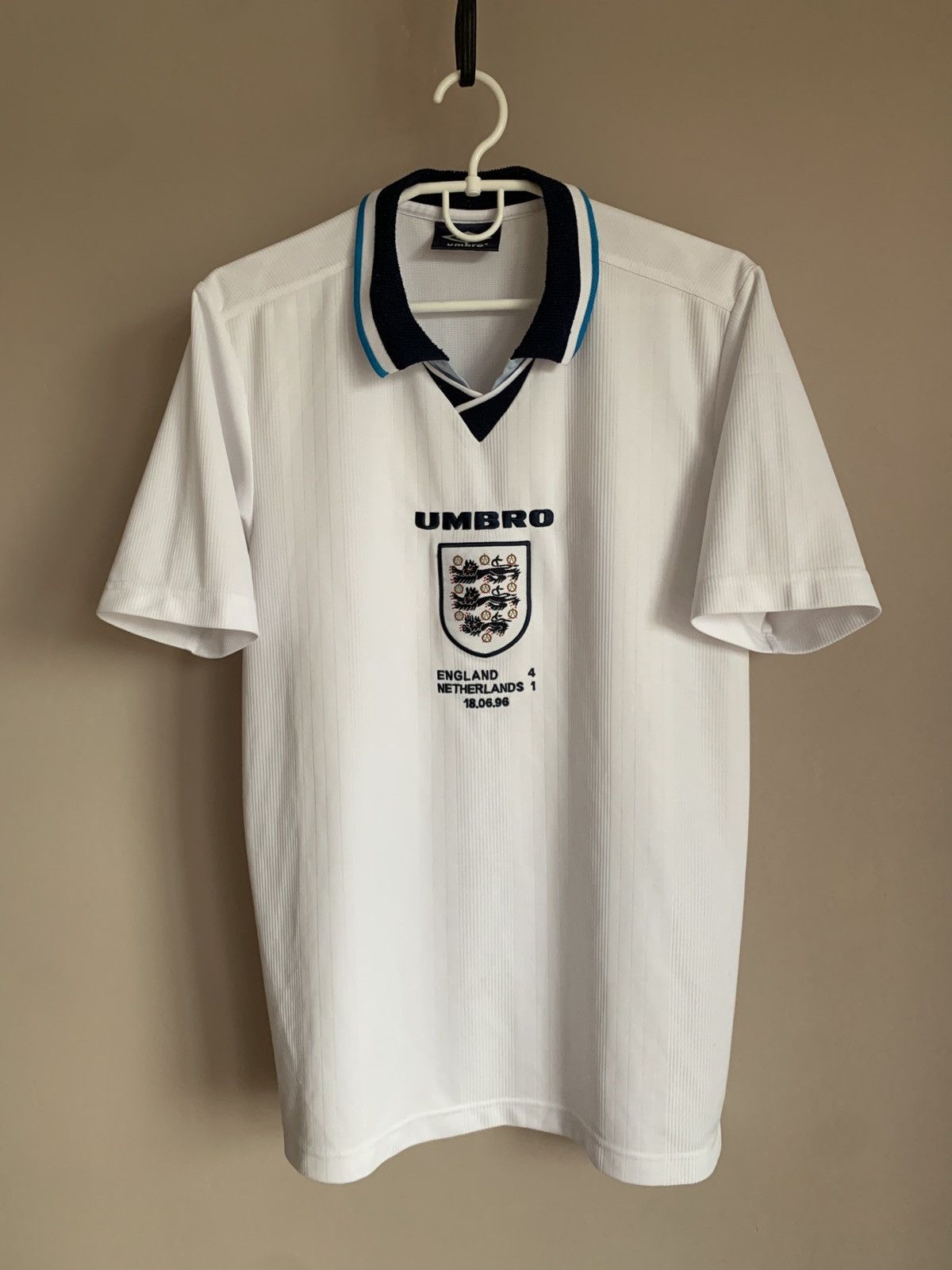 Umbro England 1995 Football Shirt Umbro Vintage Soccer Jersey Sz M Size US M / EU 48-50 / 2 - 1 Thumbnail
