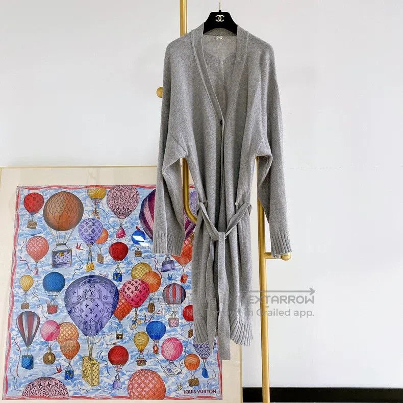 Hermes Hermes Grey Knit Long Cardigan Jacket Size XXS / US 00 / IT 34 - 1 Thumbnail