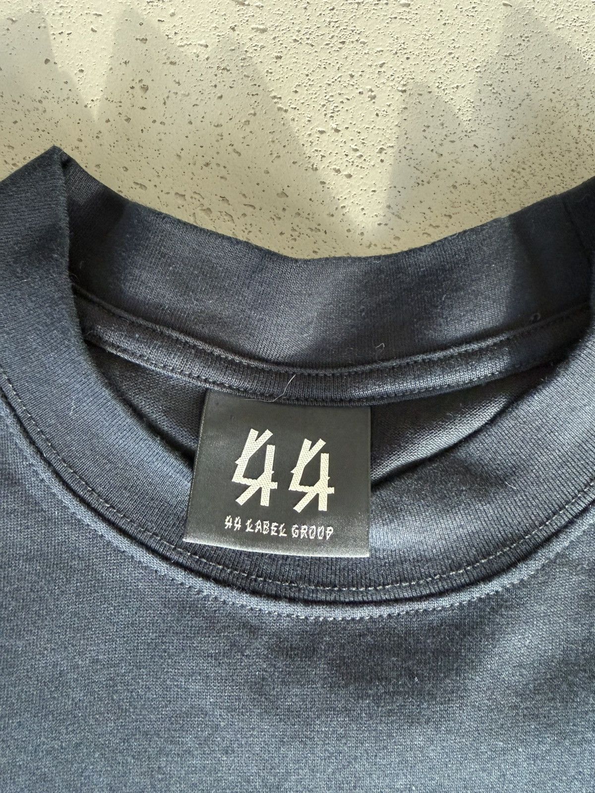 44 LABEL GROUP 44 LABEL GROUP CALL MY AGENT SHIRT NOKIA ON BACK - XL - RARE Size US XL / EU 56 / 4 - 5 Thumbnail