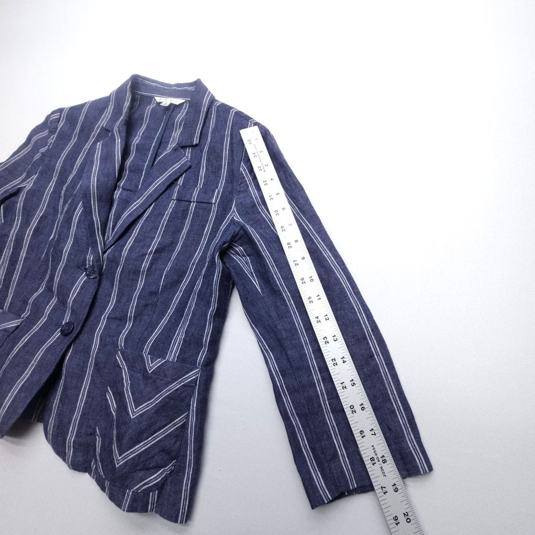 Vintage CAbi Nautical Stripe Lightweight 100% Linen Blazer Womens 8 Blue Shoulder Pads Blazer Linen Stripe Nautical Blue 8 Womens Size M / US 6-8 / IT 42-44 - 7 Thumbnail