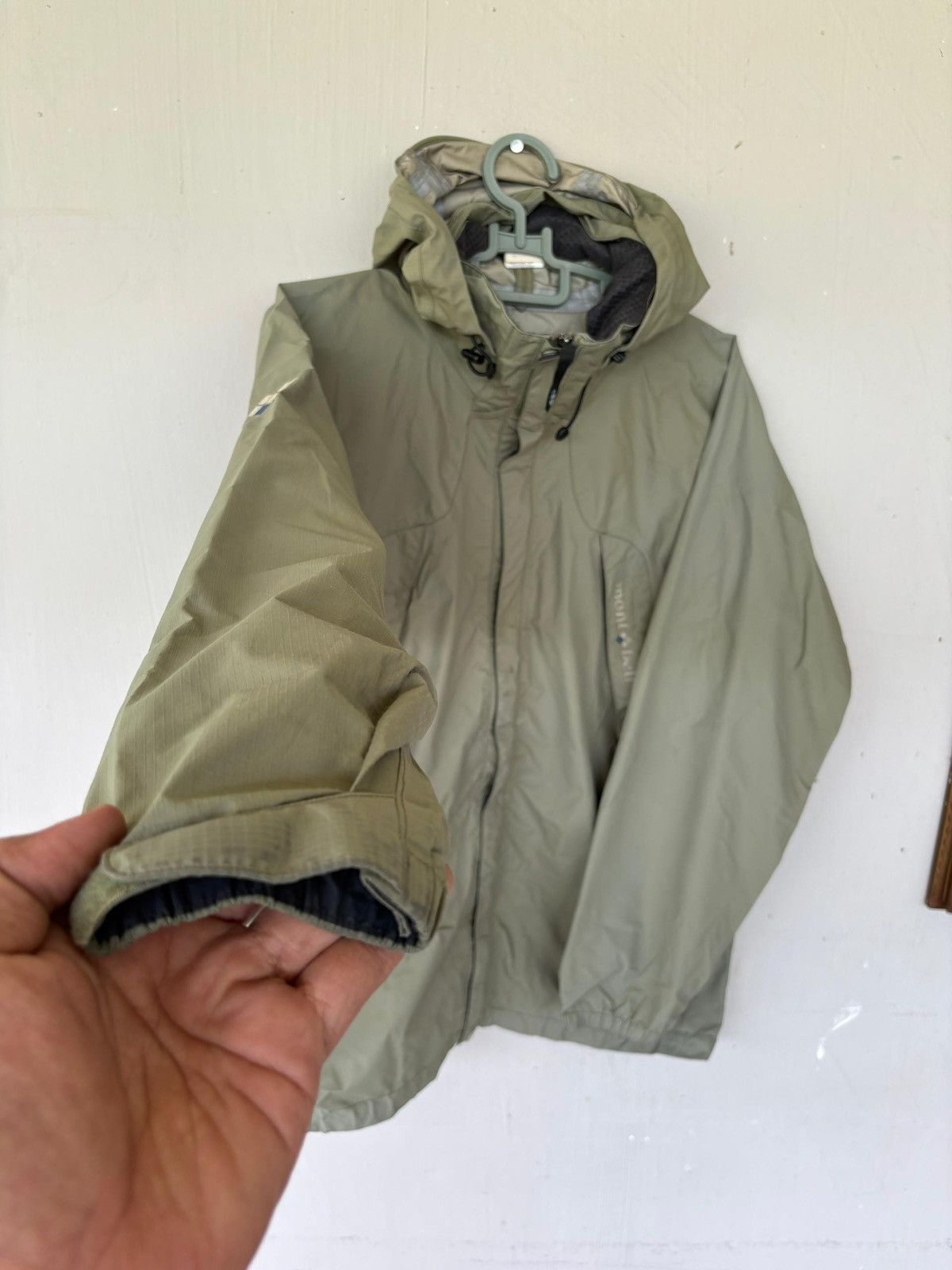 Montbell Montbell Goretex Windbreaker Jacket With Hoodies Size US M / EU 48-50 / 2 - 2 Thumbnail