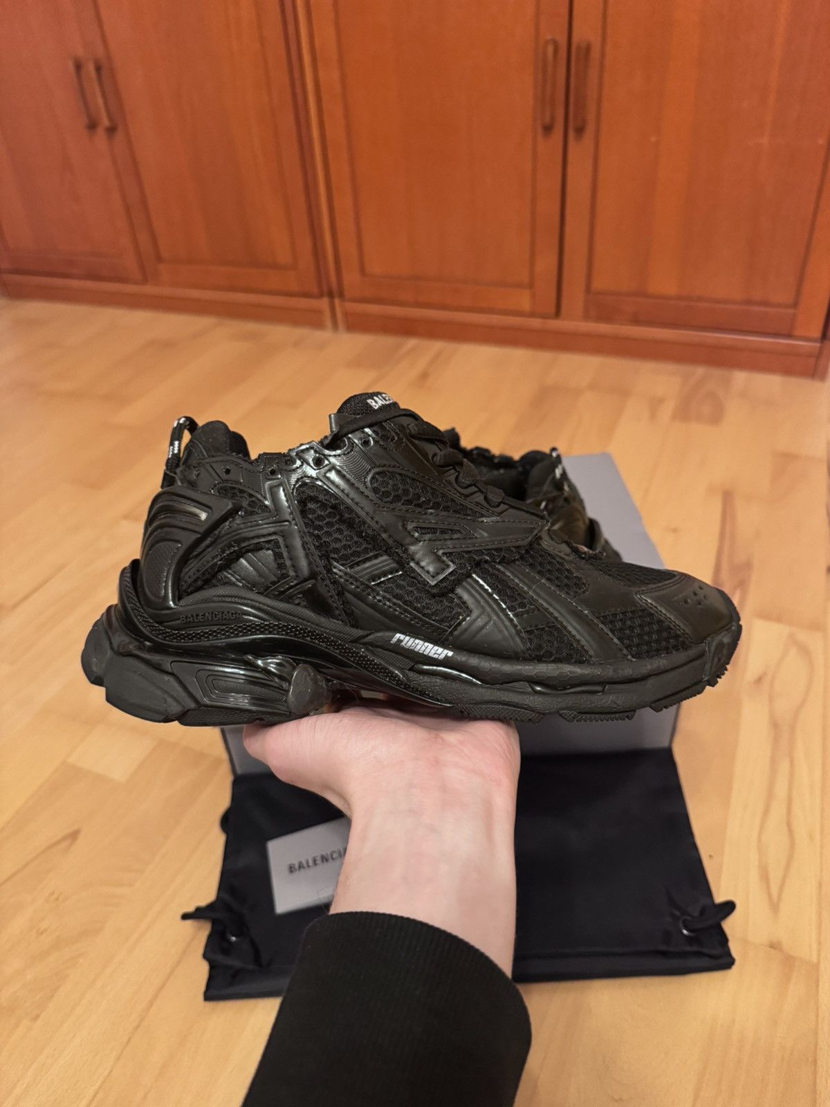 Balenciaga Balenciaga Runner Triple Black Size US 6 / EU 39 - 3 Thumbnail