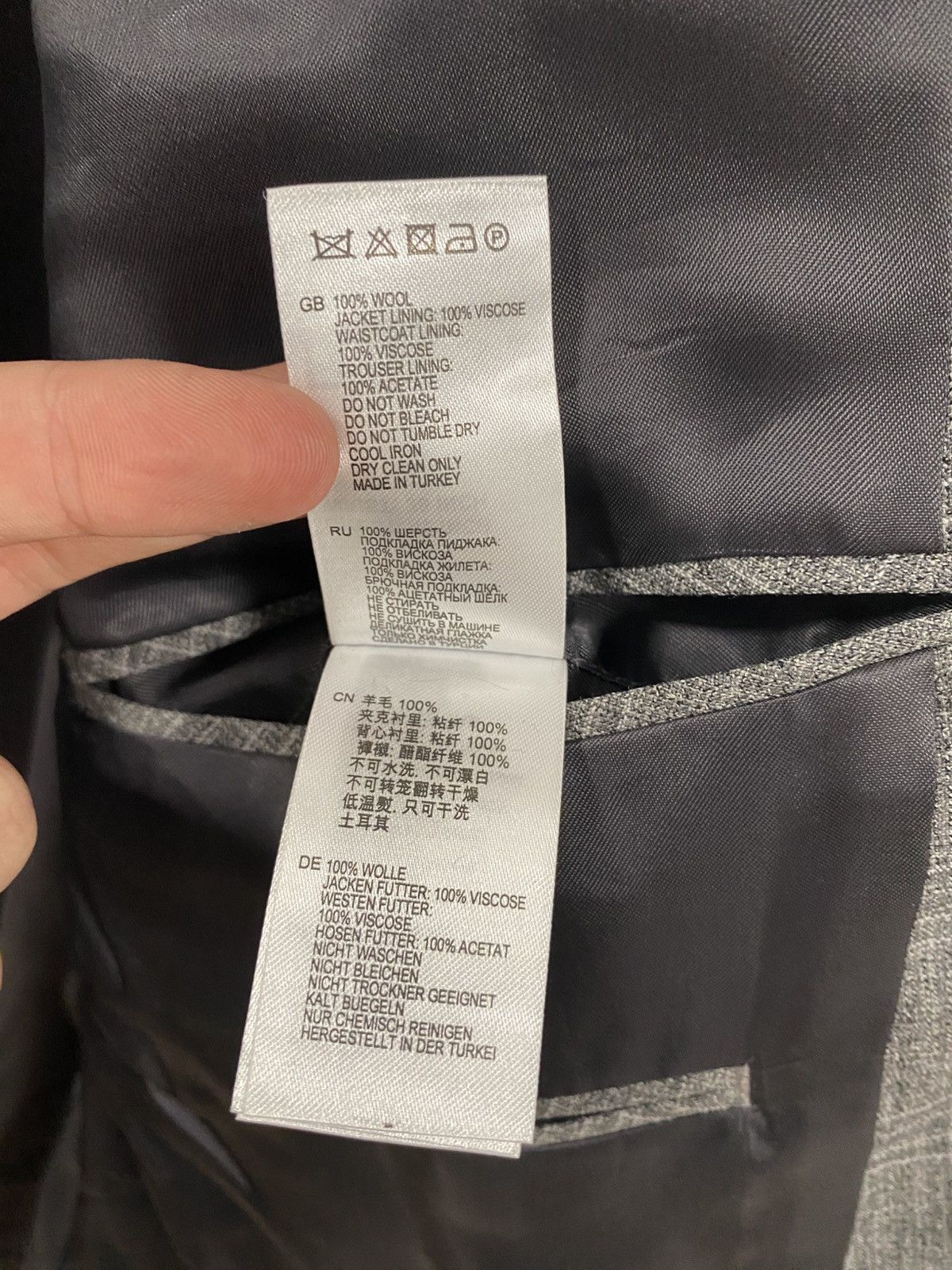 Reiss Reiss Three-piece Grey Checkered Wool Suit Size: 42R Size 42R - 9 Thumbnail