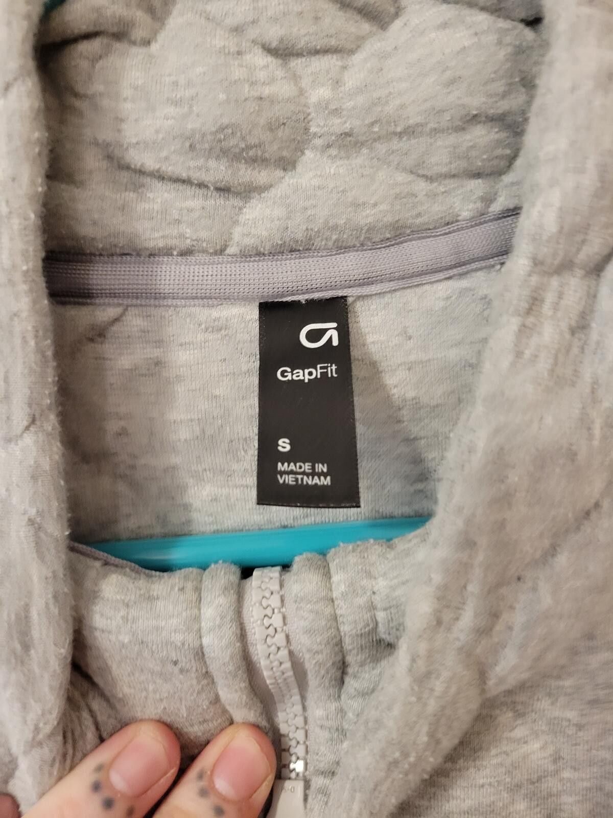 Other GapFit Women's Quilted Half-Zip Pullover Sweatshirt Size S Size S / US 4 / IT 40 - 3 Thumbnail