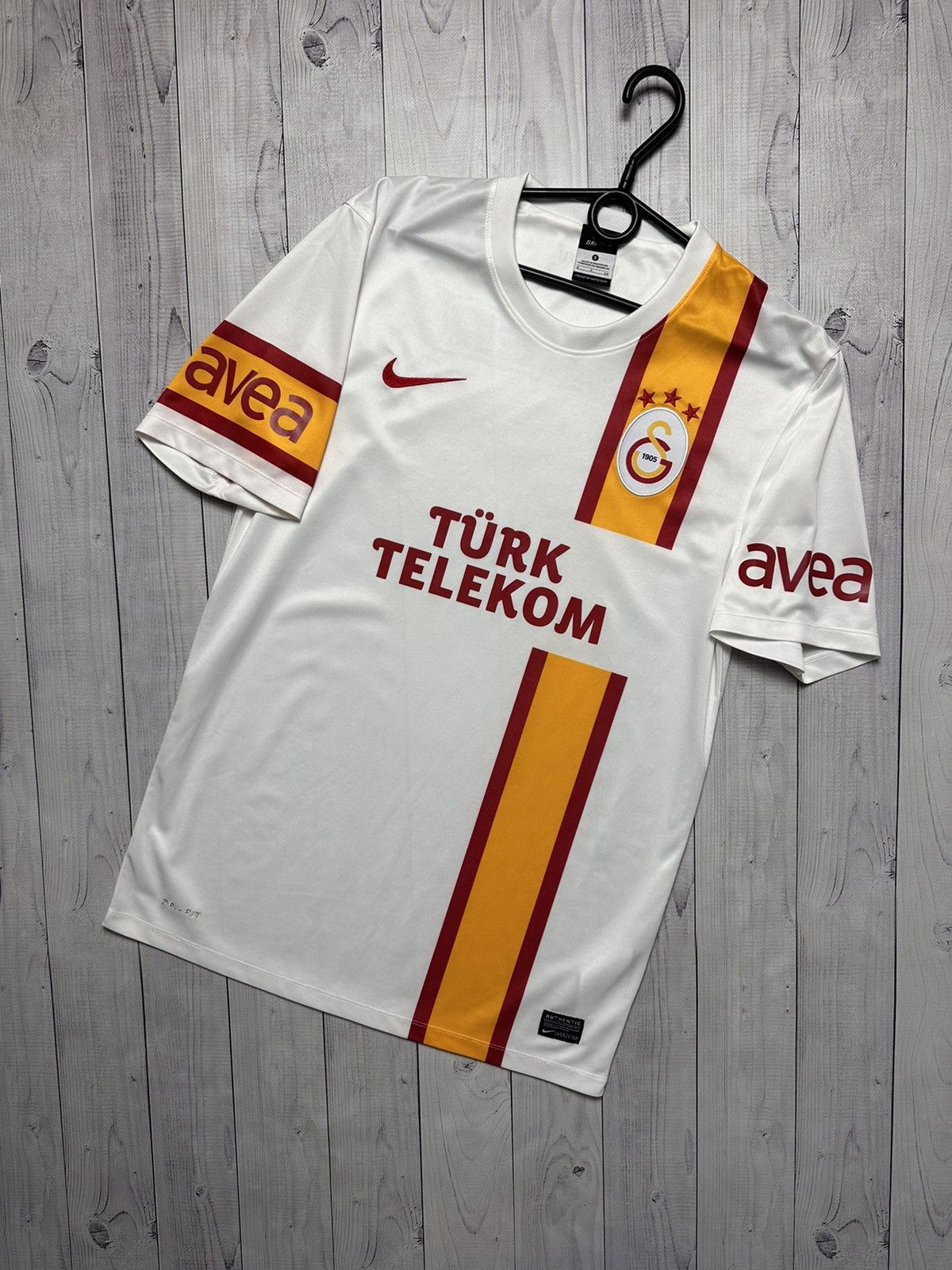 Nike Galatasaray nike Soccer jersey size S white Size US S / EU 44-46 / 1 - 1 Thumbnail