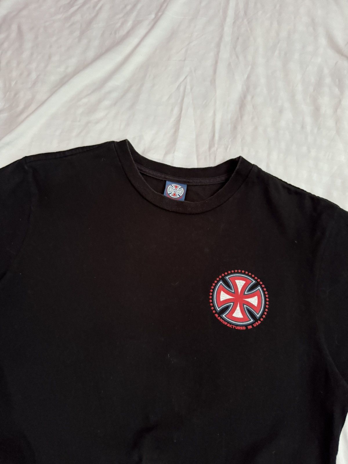 Independent Truck Co. 2000s Independent Cross Skateboard Tees Size US M / EU 48-50 / 2 - 4 Thumbnail