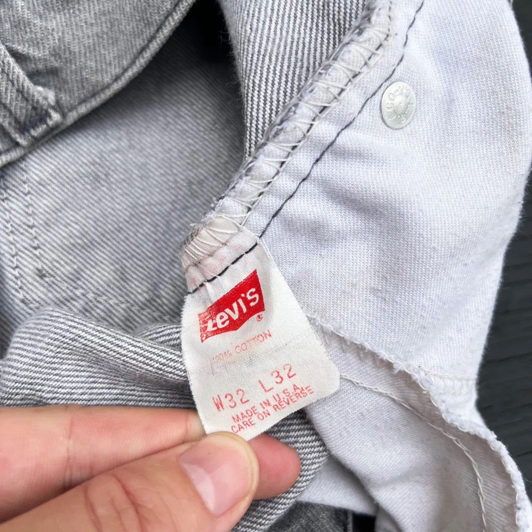 Levi's × Vintage Levi’s 505 1980 80s W31 Vintage Grey Ripped USA Denim Jeans Size US 31 - 7 Thumbnail