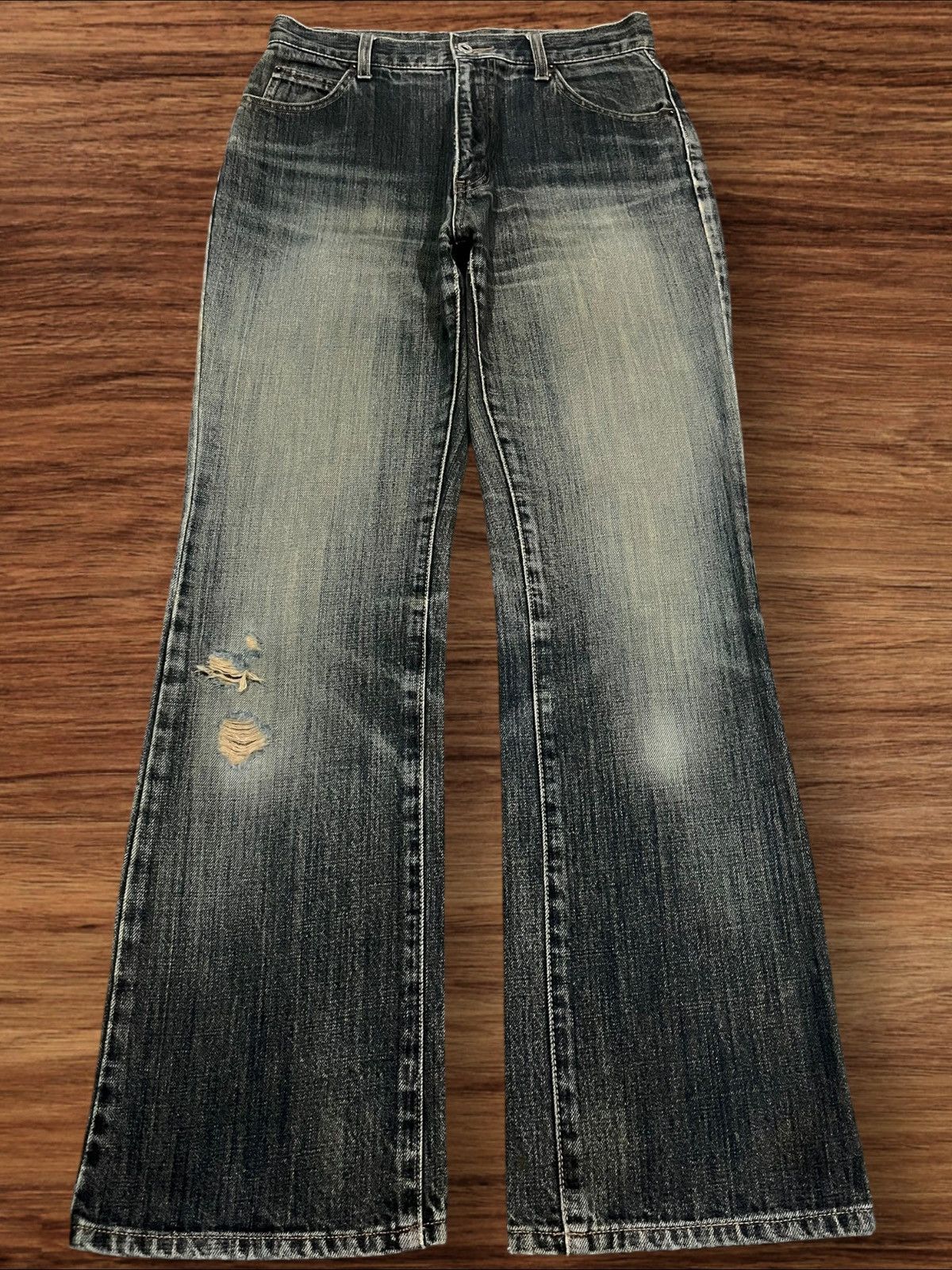 Japanese Brand Vintage Japanese Brand Faded Dark Blue Distressed Flare Jean Size US 28 / EU 44 - 1 Thumbnail