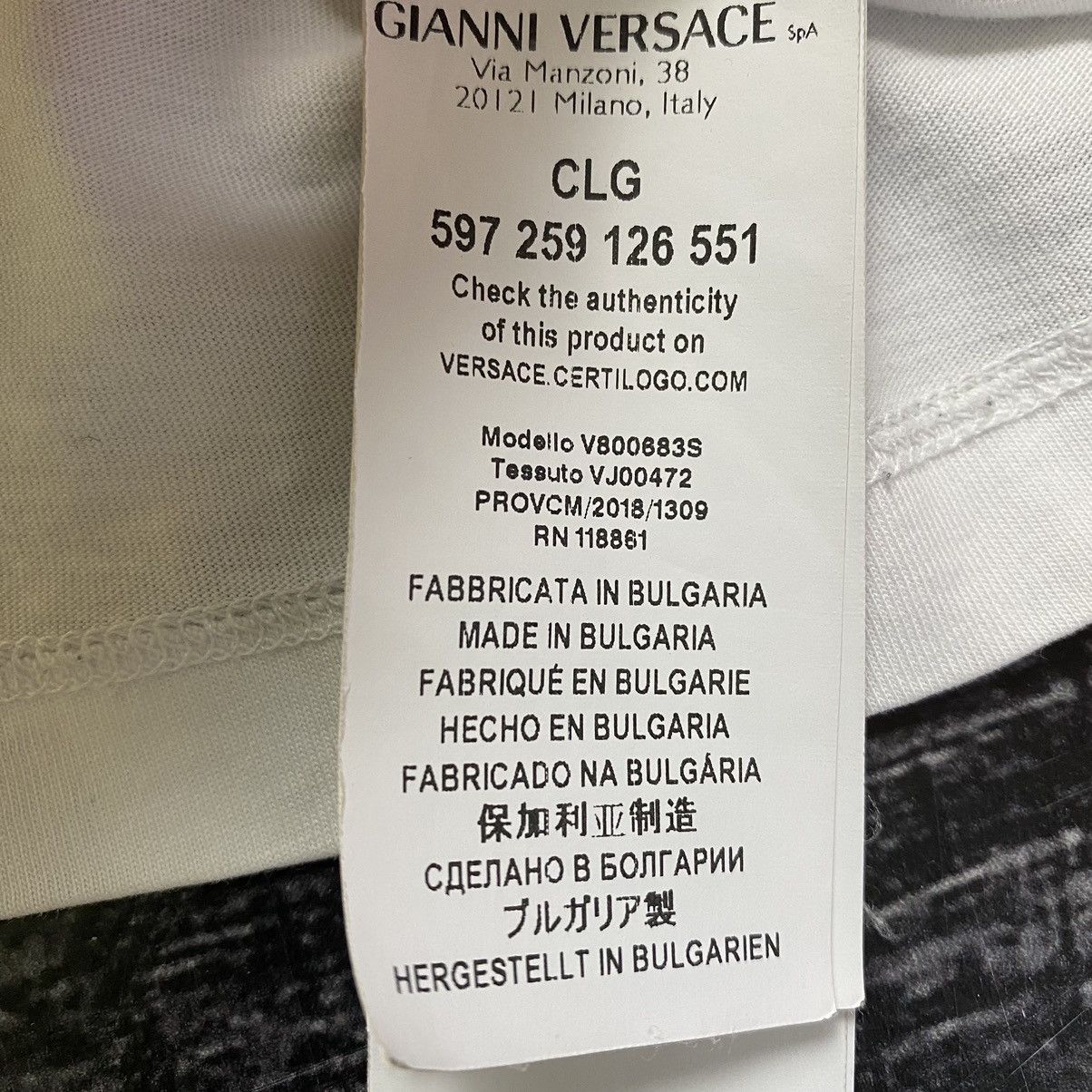 Versace Versace Medusa Line Art T-Shirt slim fit tee Size US L / EU 52-54 / 3 - 7 Thumbnail