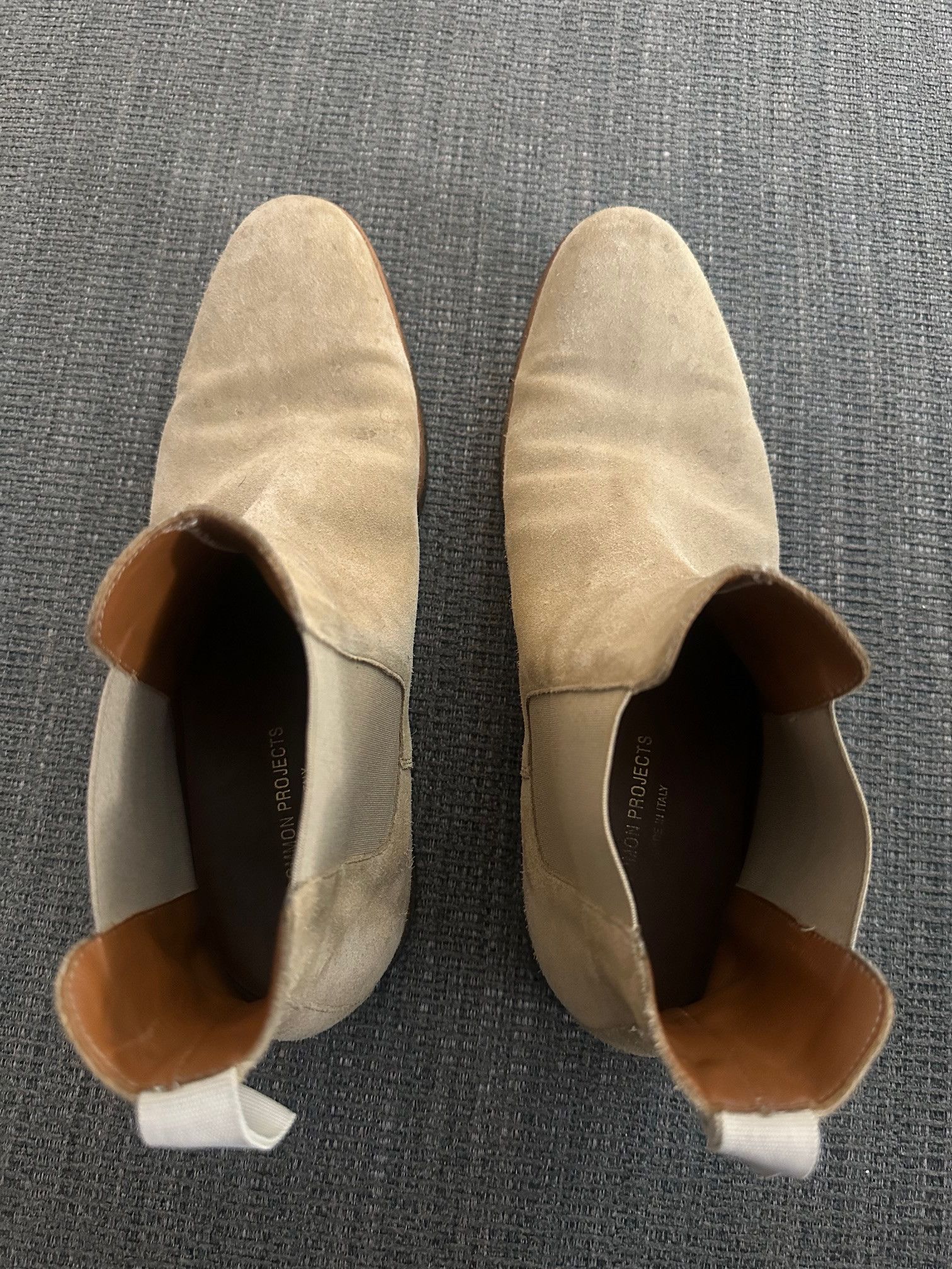 Common Projects Common Projects Suede Chelsea Boot 'Tan' Size US 12 / EU 45 - 1 Thumbnail