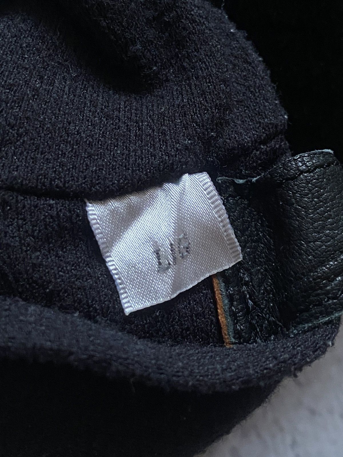 Arc'teryx Arc'teryx Fleece Gloves Women’s Size L Outdoor Gorpcore Size ONE SIZE - 6 Thumbnail