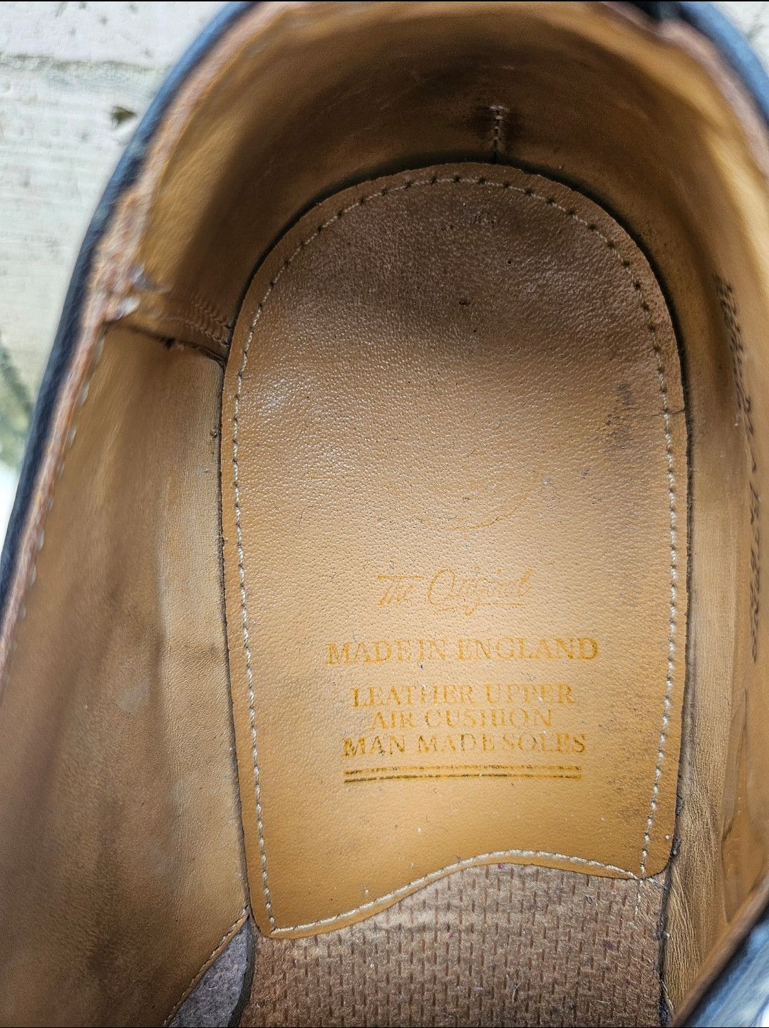 Dr. Martens Rare!! Dr. Martens Vintage Brogue 3989 MIE Size US 8 / EU 41 - 9 Thumbnail