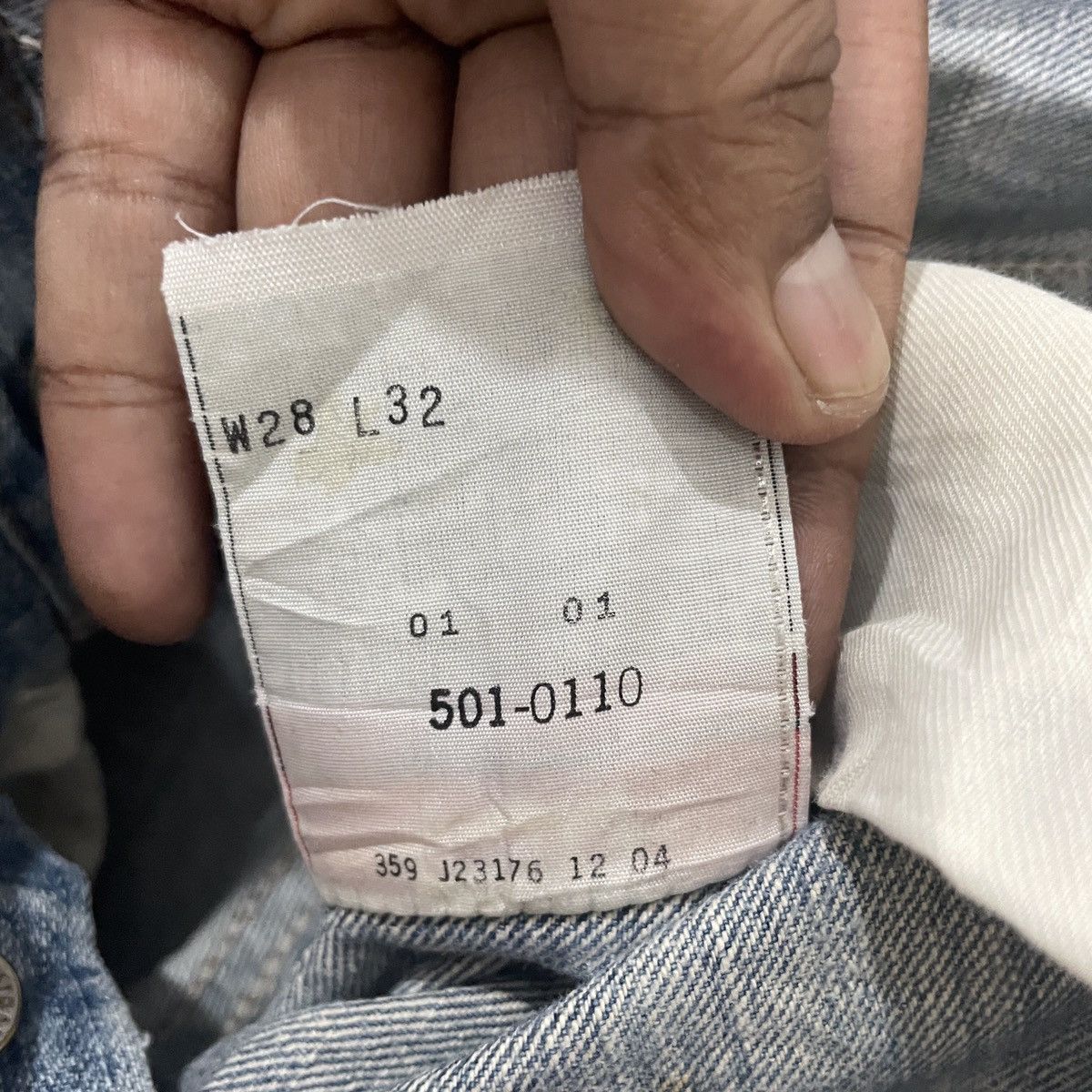 Levi's Vintage Levis 501 Distressed Denim Jeans Size US 27 - 5 Thumbnail