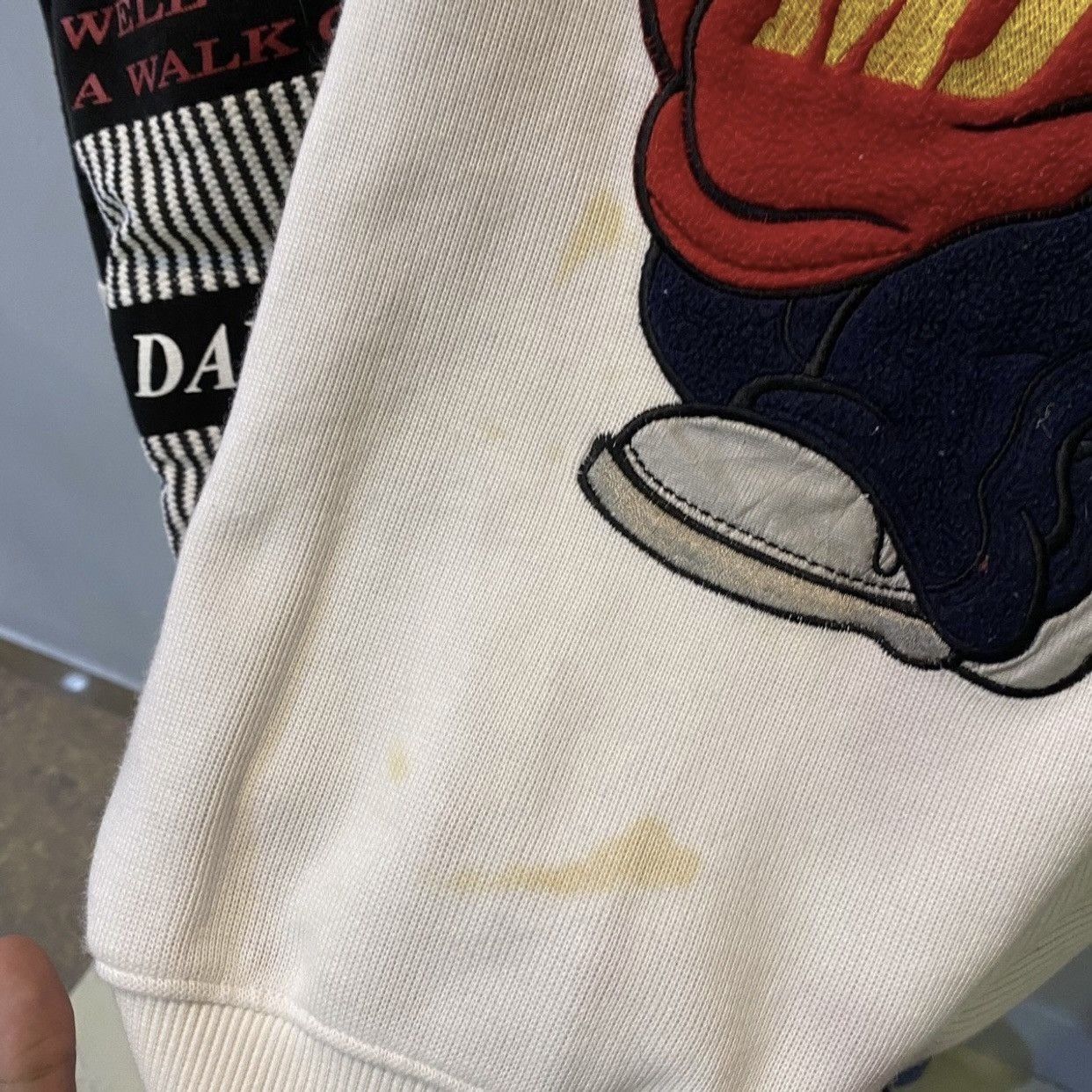 Japanese Brand RARE‼️Japanese Brand Daily Detect Rapper Dog Sweatshirt Size US L / EU 52-54 / 3 - 7 Thumbnail