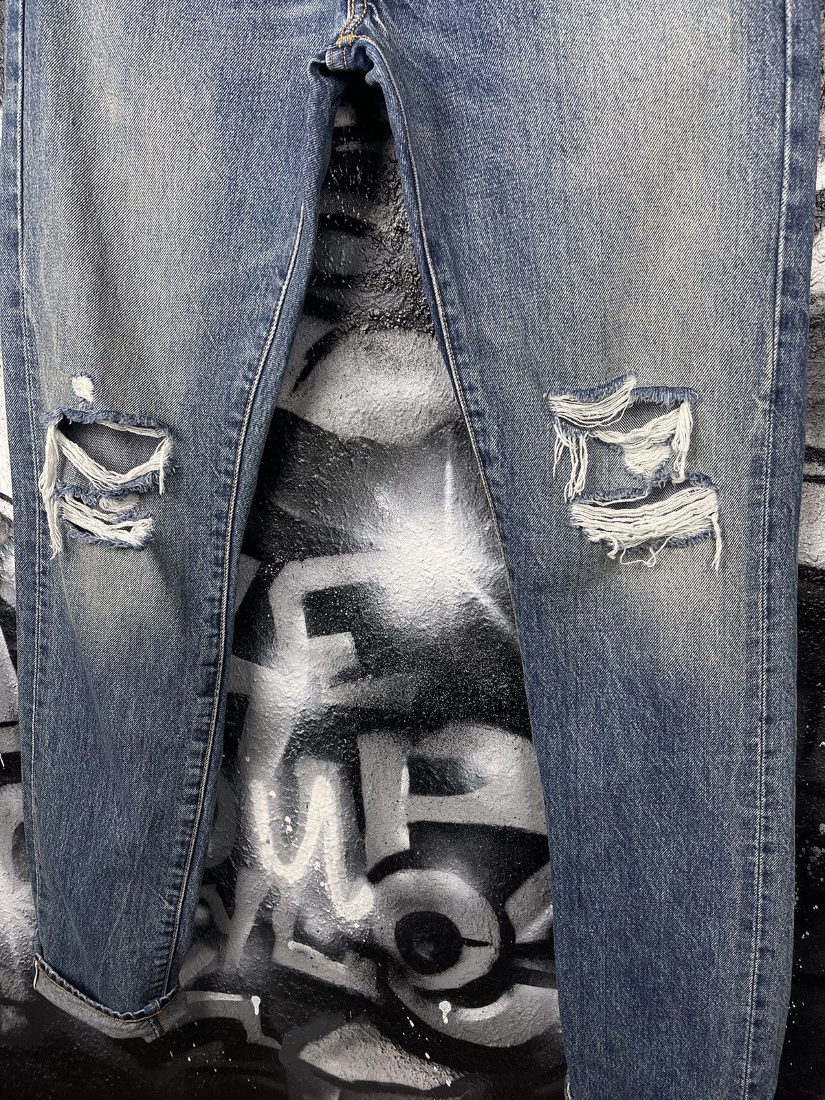 Levi's Levi’s 511 Distressed Denim Selvedge Jeans Men’s Size W32 Size US 32 / EU 48 - 11 Thumbnail