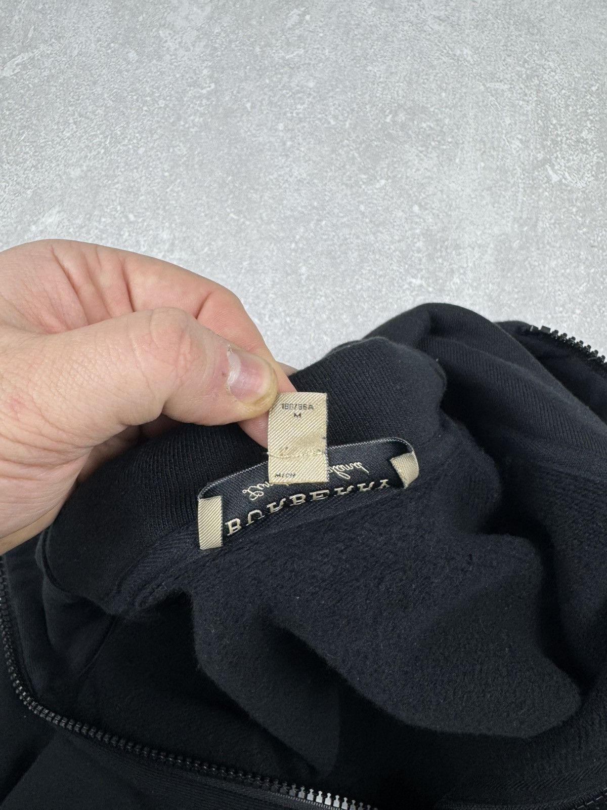 Burberry Vintage Burberry London England Black Zip Hoodie Logo Size US M / EU 48-50 / 2 - 11 Thumbnail