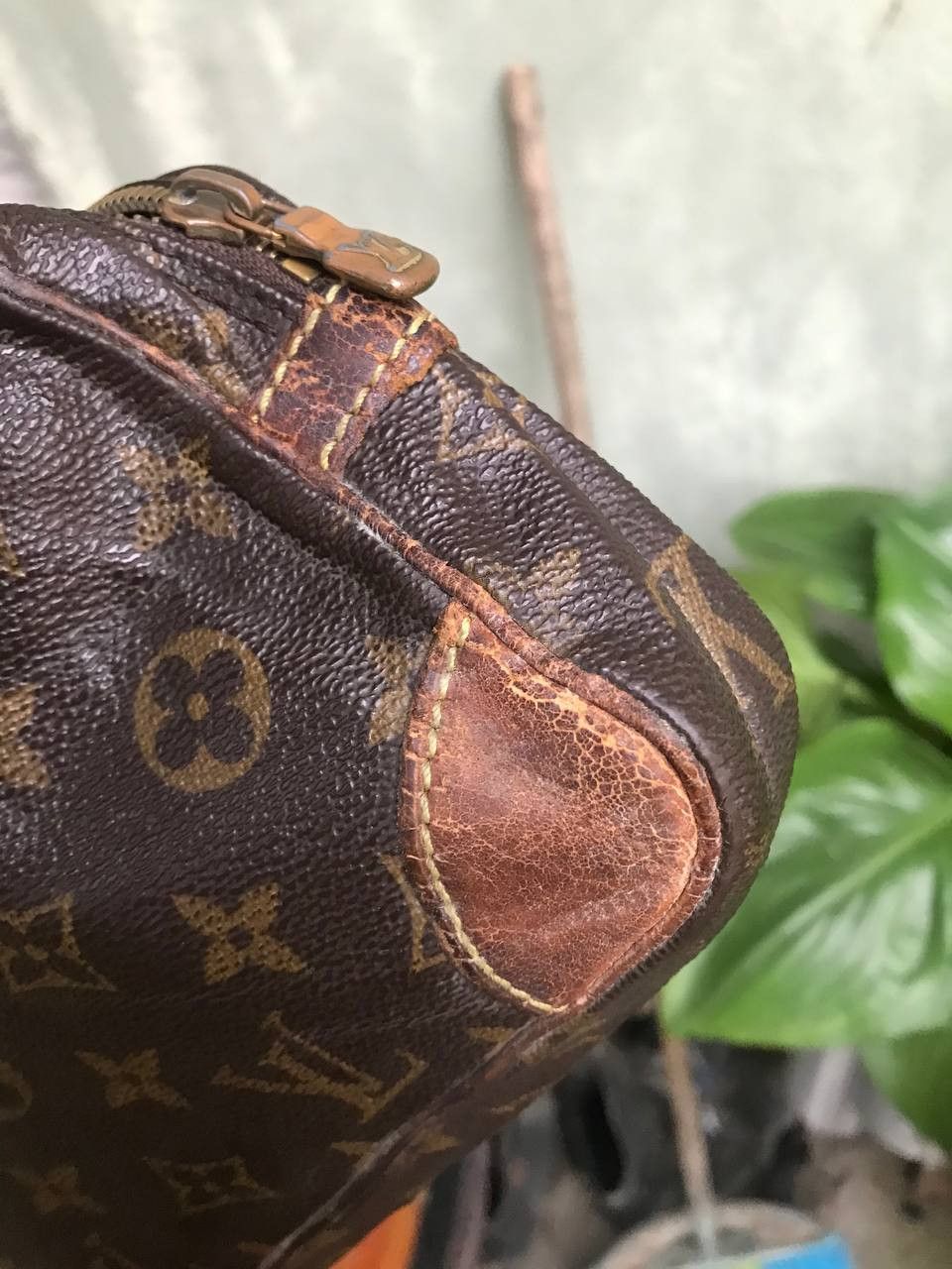 Louis Vuitton × Vintage Louis Vuitton 90s Vintage Cluct Bag Monogram Size ONE SIZE - 8 Thumbnail