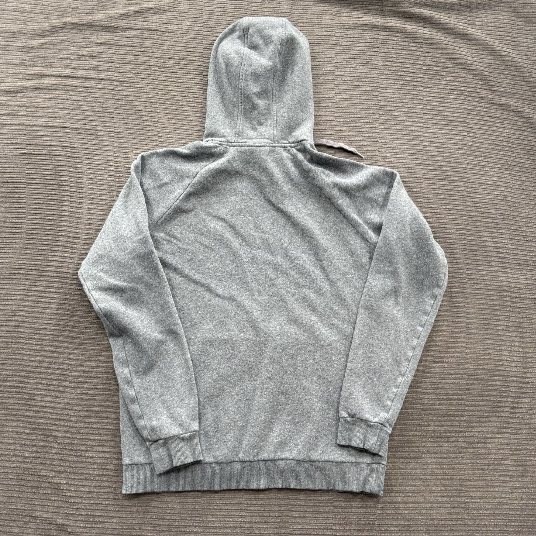 Under Armour Under Armour Hoodie Men M Gray Cotton Gym Training Outdoors Lifting Hoodie Pullover Athletic All Seasons Size US M / EU 48-50 / 2 - 2 Thumbnail
