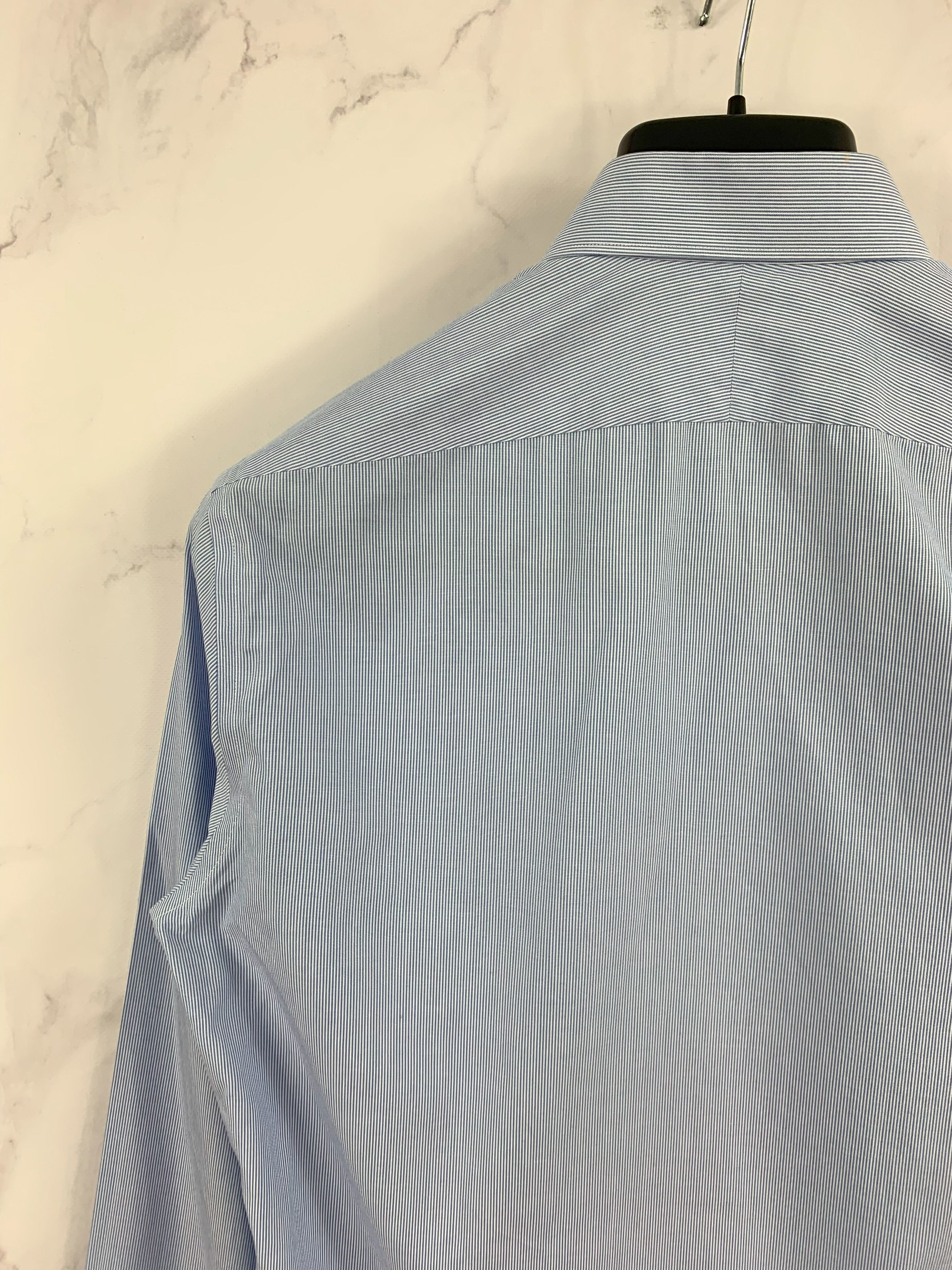 Suitsupply SuitSupply Traveller Button Shirt Size 39 Size US M / EU 48-50 / 2 - 7 Thumbnail