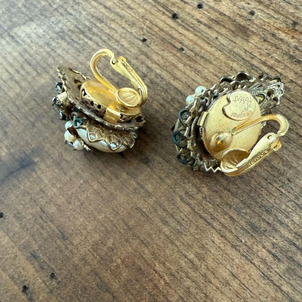 Vintage Vintage 50s Robert Signed Clip On Earrings Pearl Rhinestone Size ONE SIZE - 5 Thumbnail