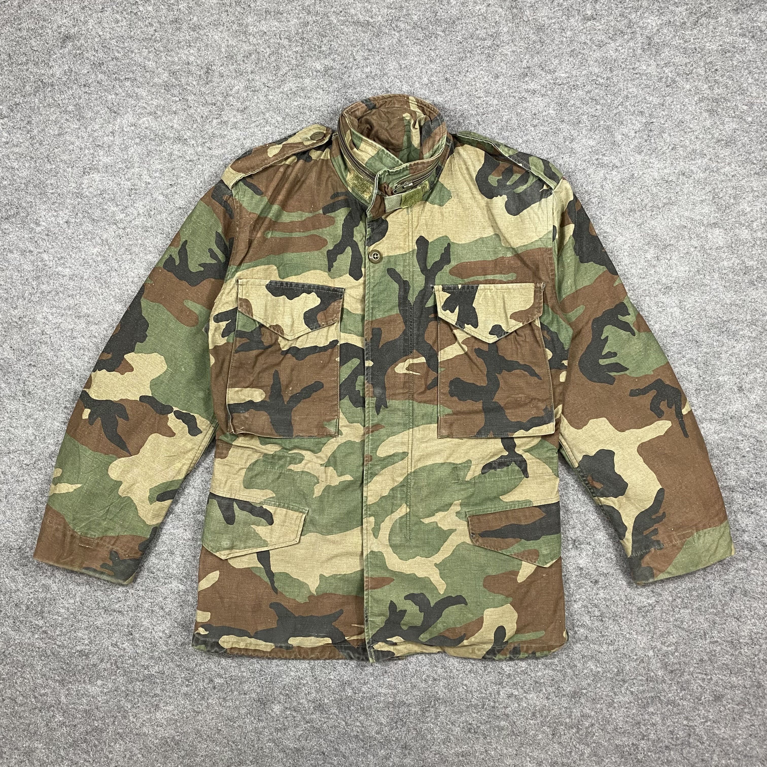 Vintage Vintage 1991 US Army M-65 Field Jacket Woodland Camo-J666 Size US M / EU 48-50 / 2 - 1 Thumbnail