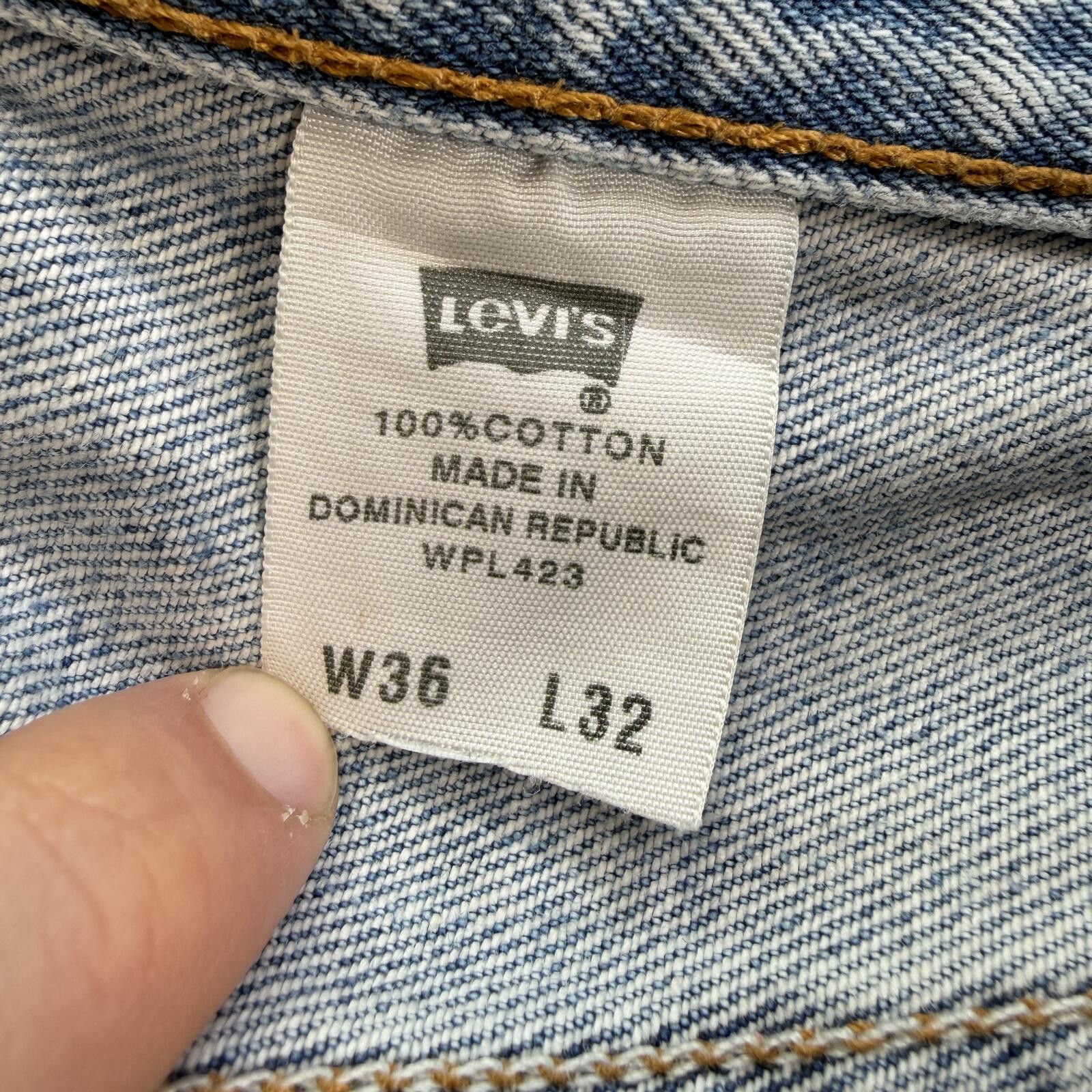 Levi's Levis 501 Jeans Mens 36x32 Light Wash Straight Leg Button Size US 36 / EU 52 - 9 Thumbnail