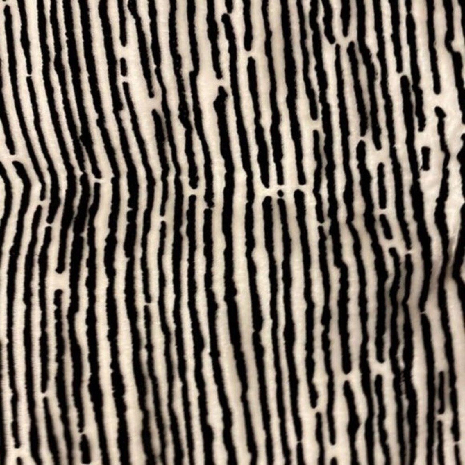 Balenciaga Balenciaga striped min skirt black and white size 6 Size 27" / US 4 / IT 40 - 4 Thumbnail