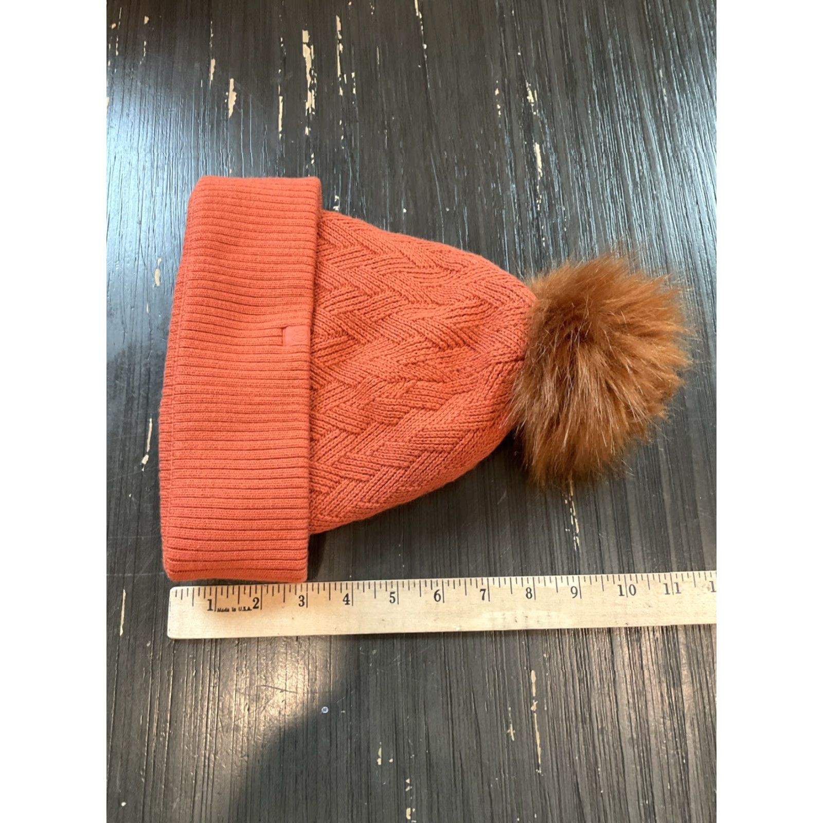 Lululemon Lululemon Women's Chevron Knit Pom Beanie Cassis Wool Blend Orange Size ONE SIZE - 3 Thumbnail