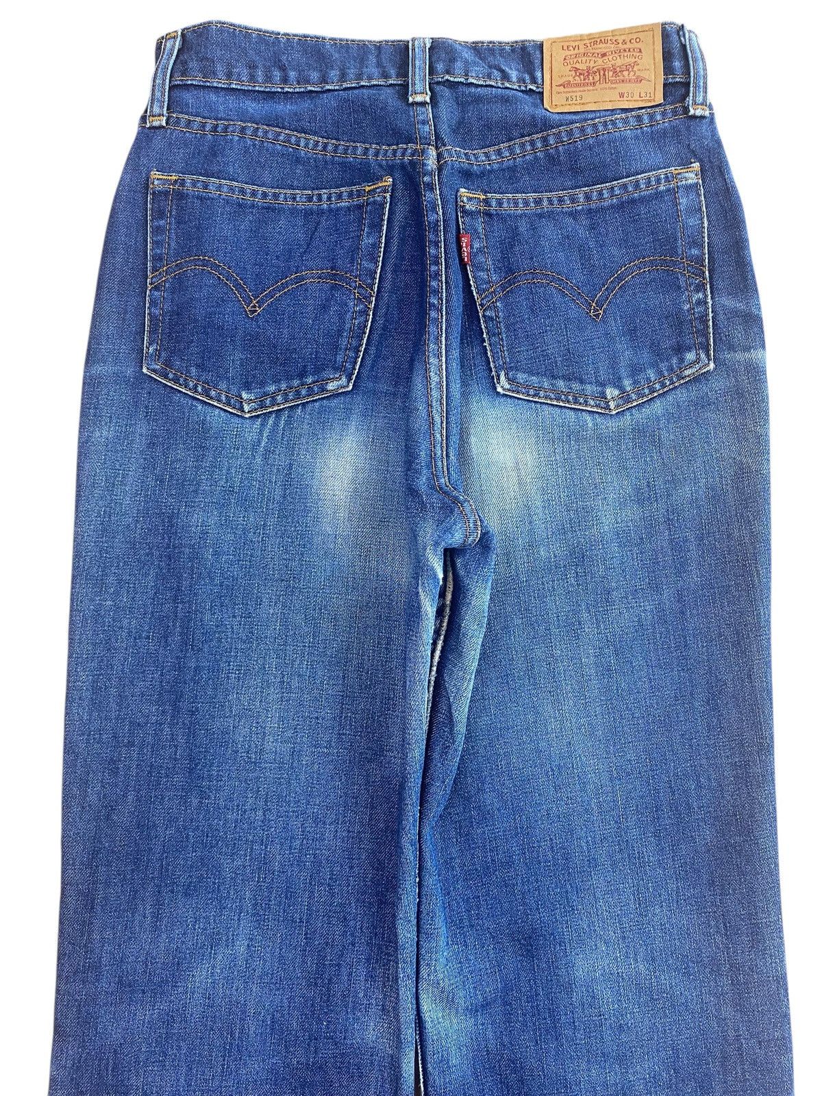 Levi's Levi’s Dark Blue Wash Style Loose Jeans Size US 26 / EU 42 - 4 Thumbnail