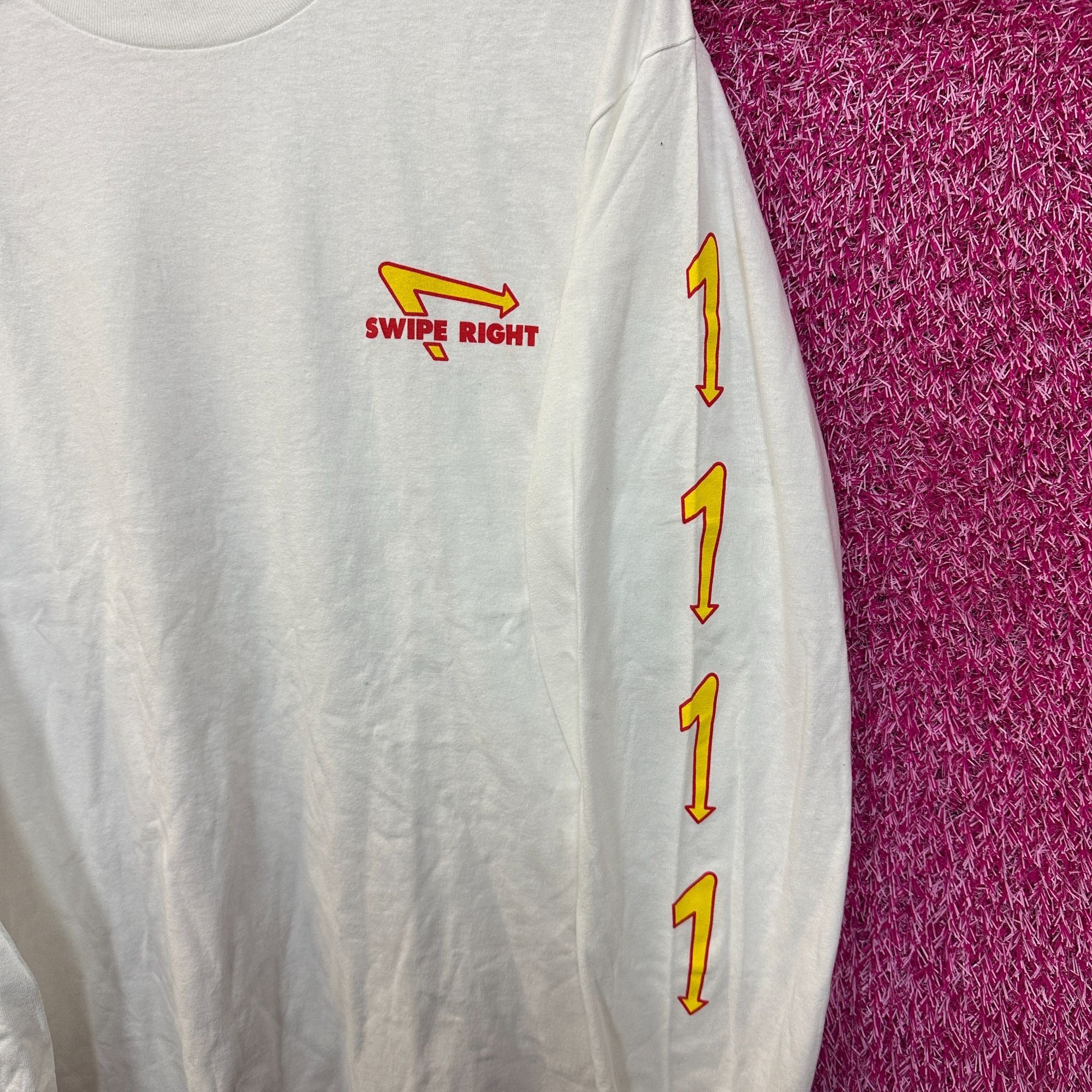 Paradise Paradise Swipe Right In N Out Arrow Logo Long Sleeve L Size US L / EU 52-54 / 3 - 2 Thumbnail