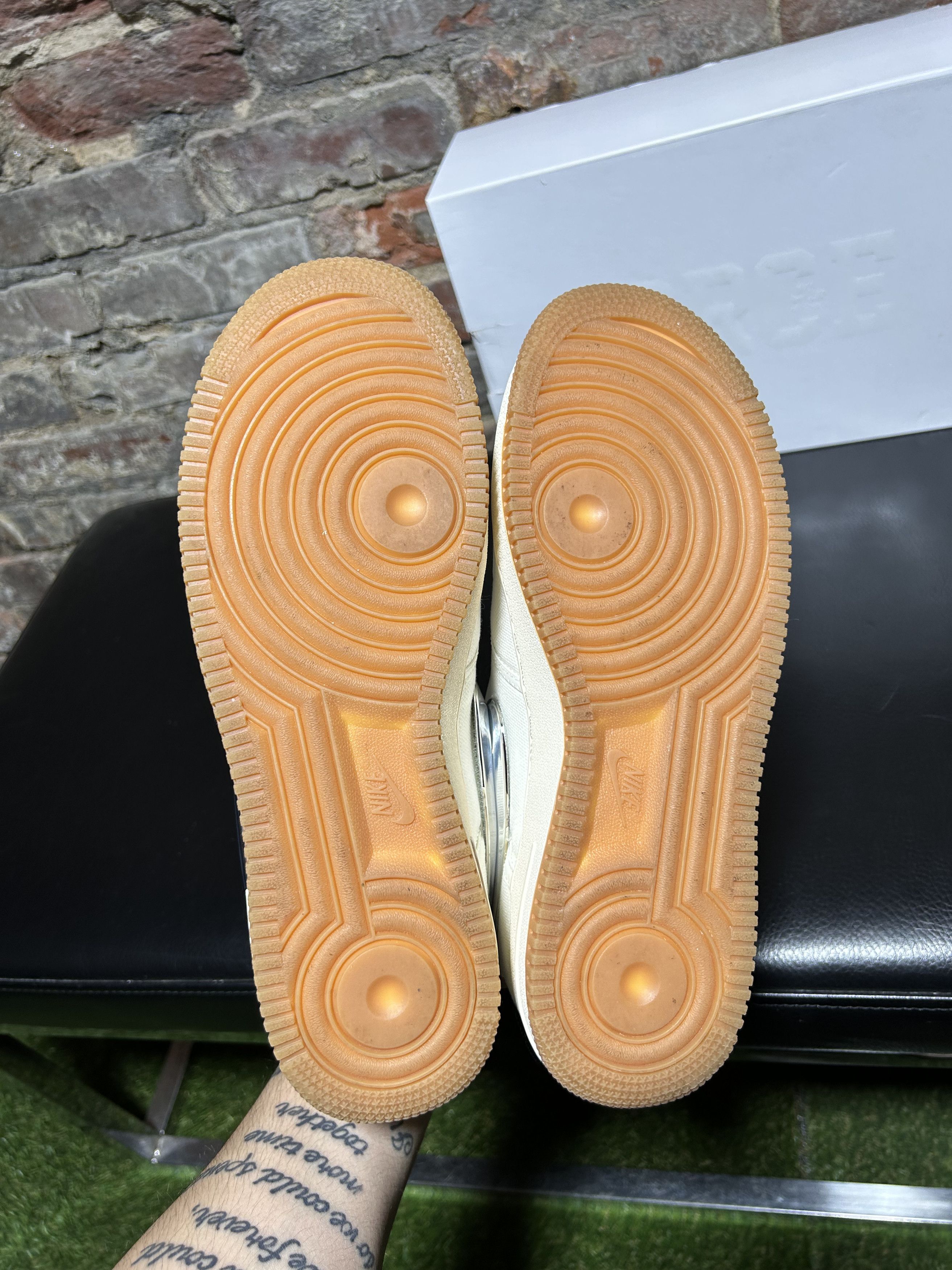 Nike × Travis Scott Air Force 1 Low Travis Scott Size US 9.5 / EU 42-43 - 5 Thumbnail