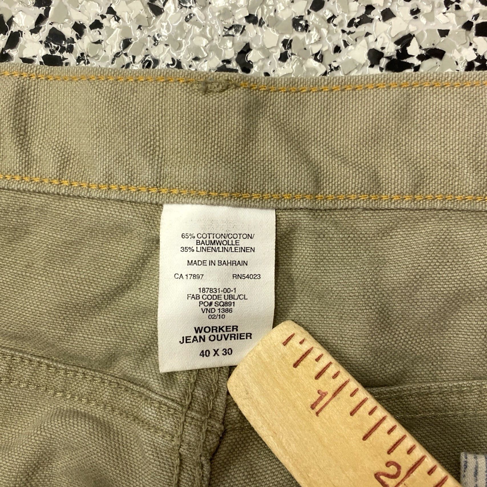 Gap VINTAGE Gap Worker Jeans Mens 40x30 Beige Denim Jeans 90s Grunge USA Outdoors Hunting Camping Skater Y2k Carpenter Mens Regular 30in Inseam Clothing Size US 40 / EU 56 - 2 Thumbnail