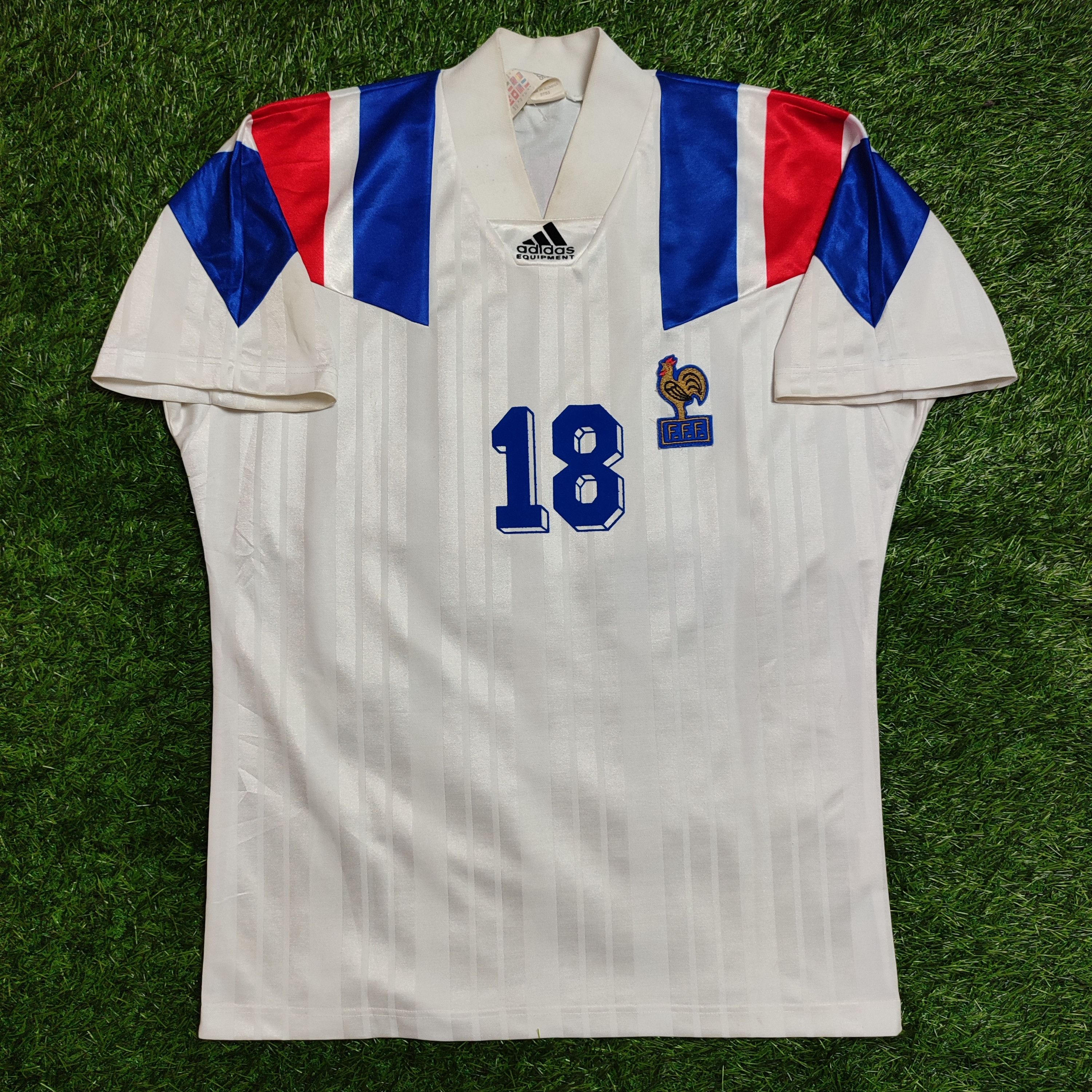 Adidas × Vintage Adidas France Away 1992 Cantona #18 Soccer Jersey Size US M / EU 48-50 / 2 - 2 Thumbnail